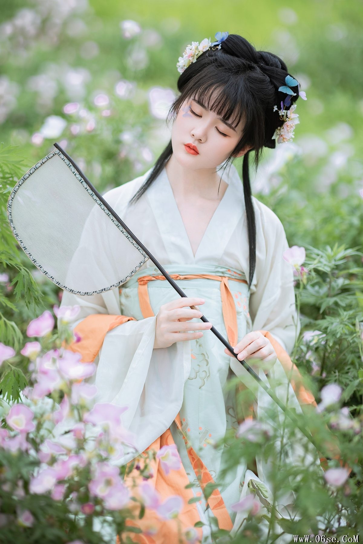 图片[33]-YiTuYu艺图语 Vol.5525 Kui Xiang Huo[48P]-六色网