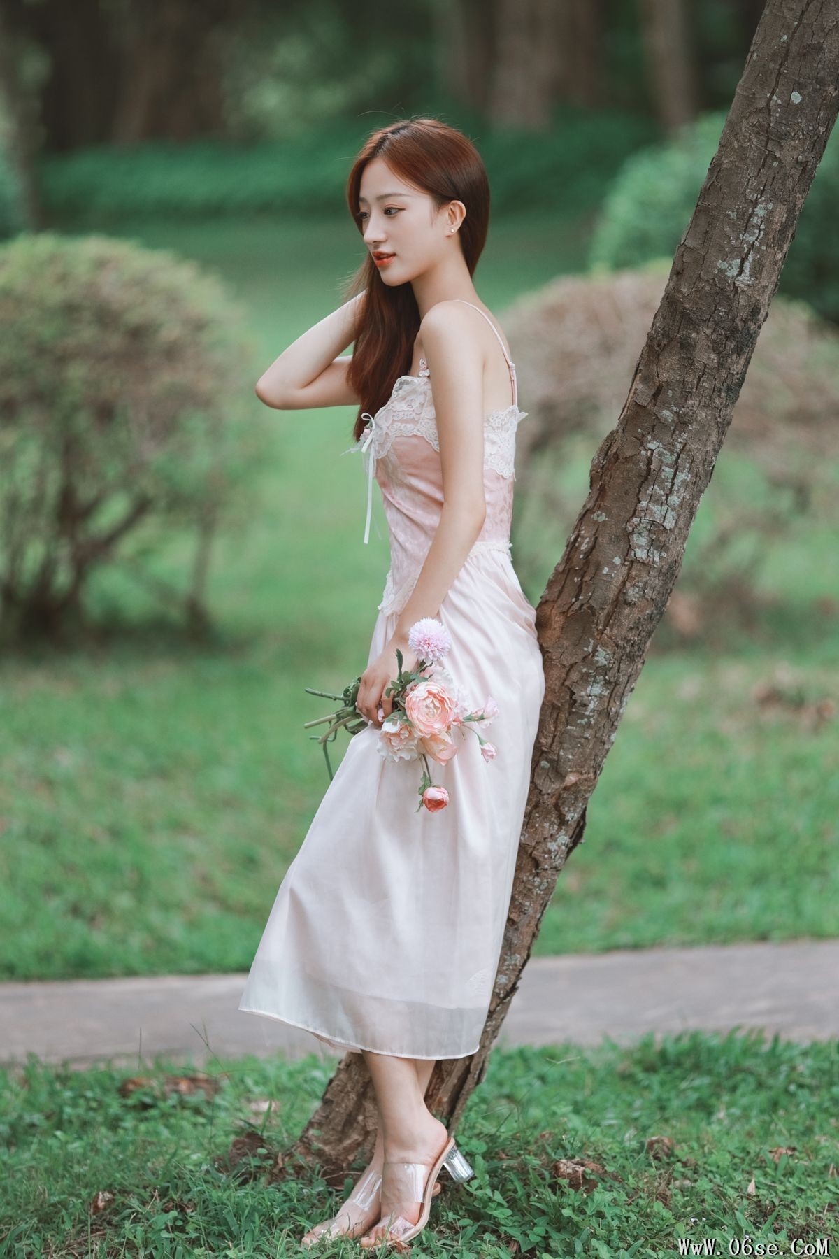 图片[13]-YiTuYu艺图语 Vol.3250 Jiao Tang[40P]-六色网