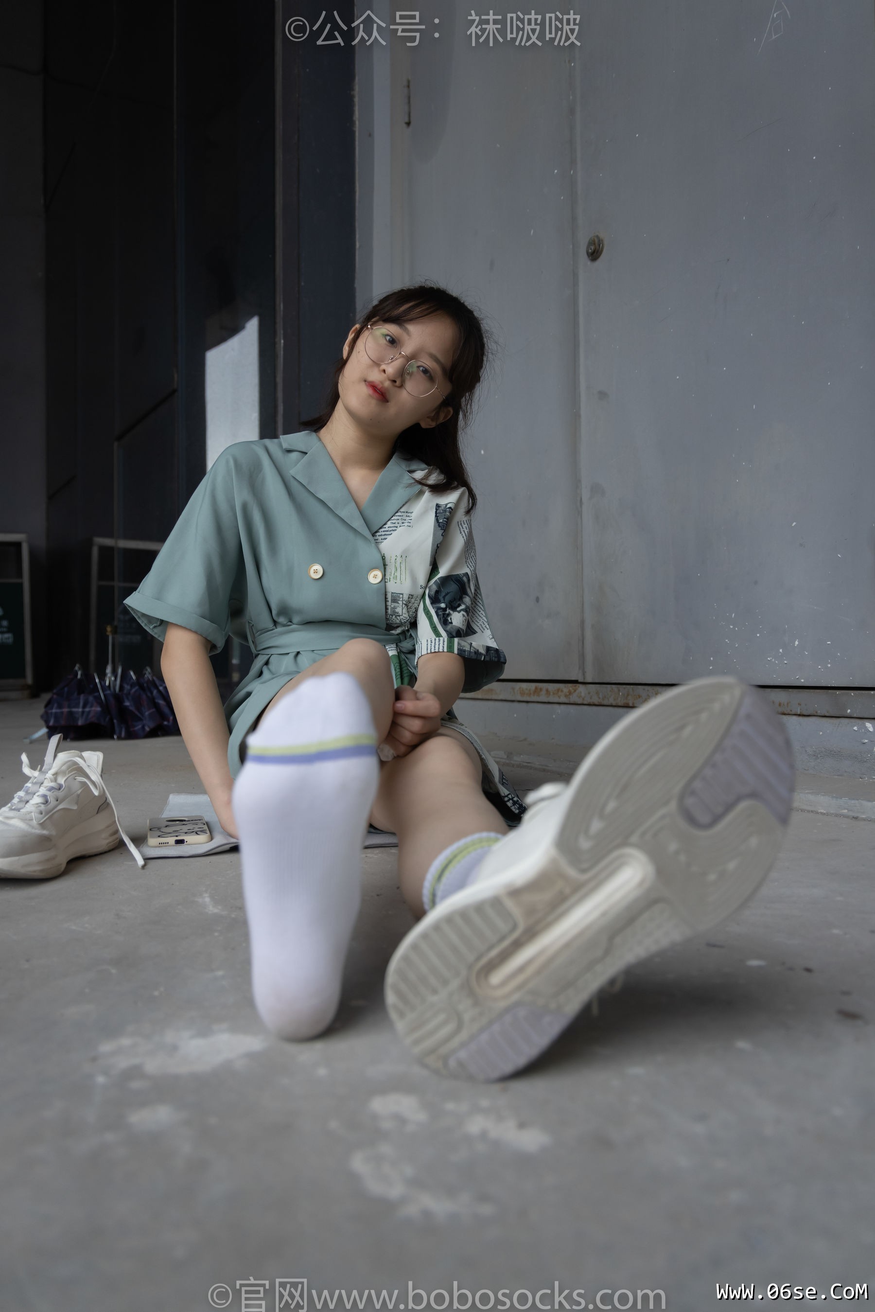 图片[55]-BoBoSocks袜啵啵 No.025 熊熊-安踏运动鞋、白色棉袜、裸足[146P]-六色网