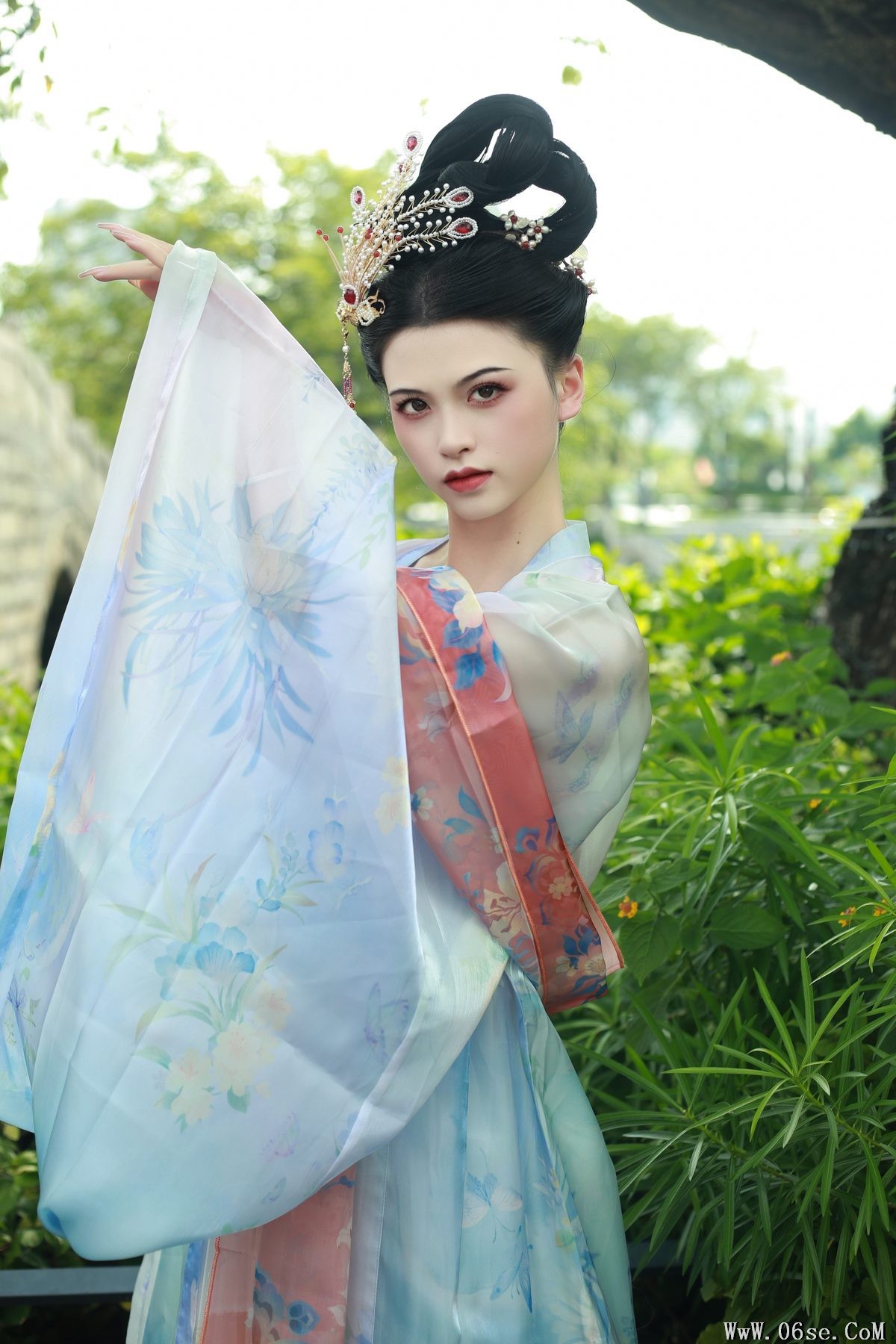 图片[16]-YiTuYu艺图语 Vol.5366 Nie Er[28P]-六色网