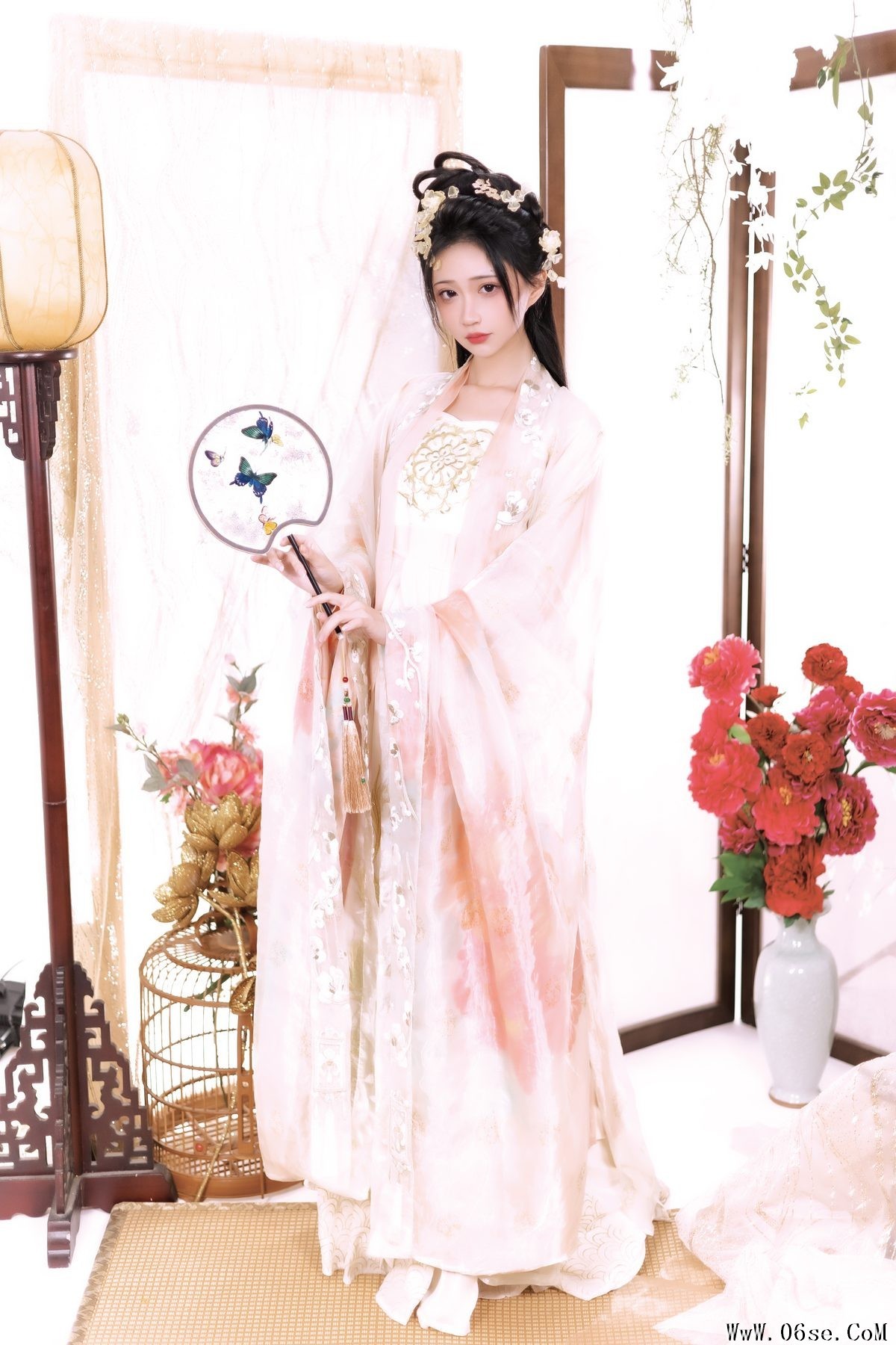 图片[13]-YiTuYu艺图语 Vol.3434 Qi Luo Sheng De Xiao Su Su[28P]-六色网