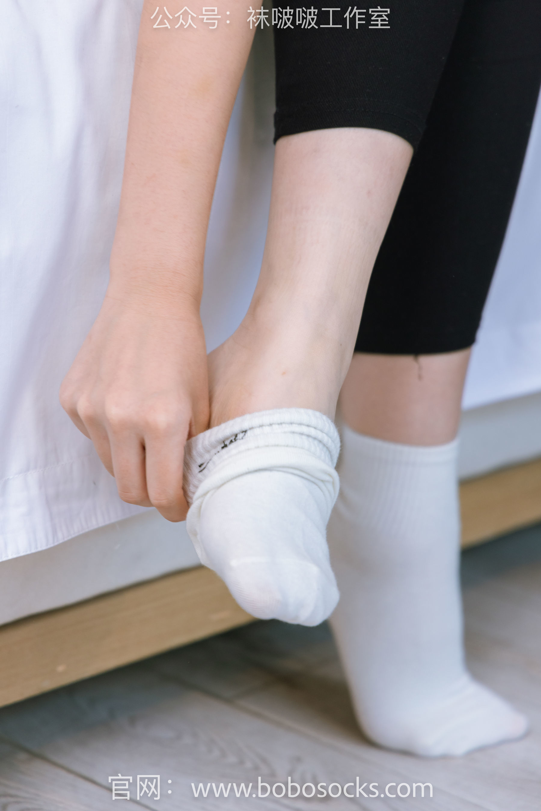 图片[22]-BoBoSocks袜啵啵 No.122 小淳-高跟长靴、白棉袜、裸足[149P]-六色网