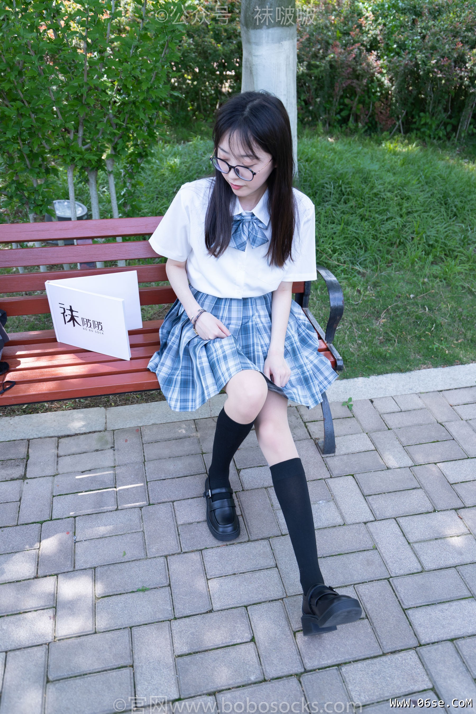 图片[11]-BoBoSocks袜啵啵 No.007 稚予-JK制服、皮鞋、黑色中筒棉袜、肉丝[143P]-六色网