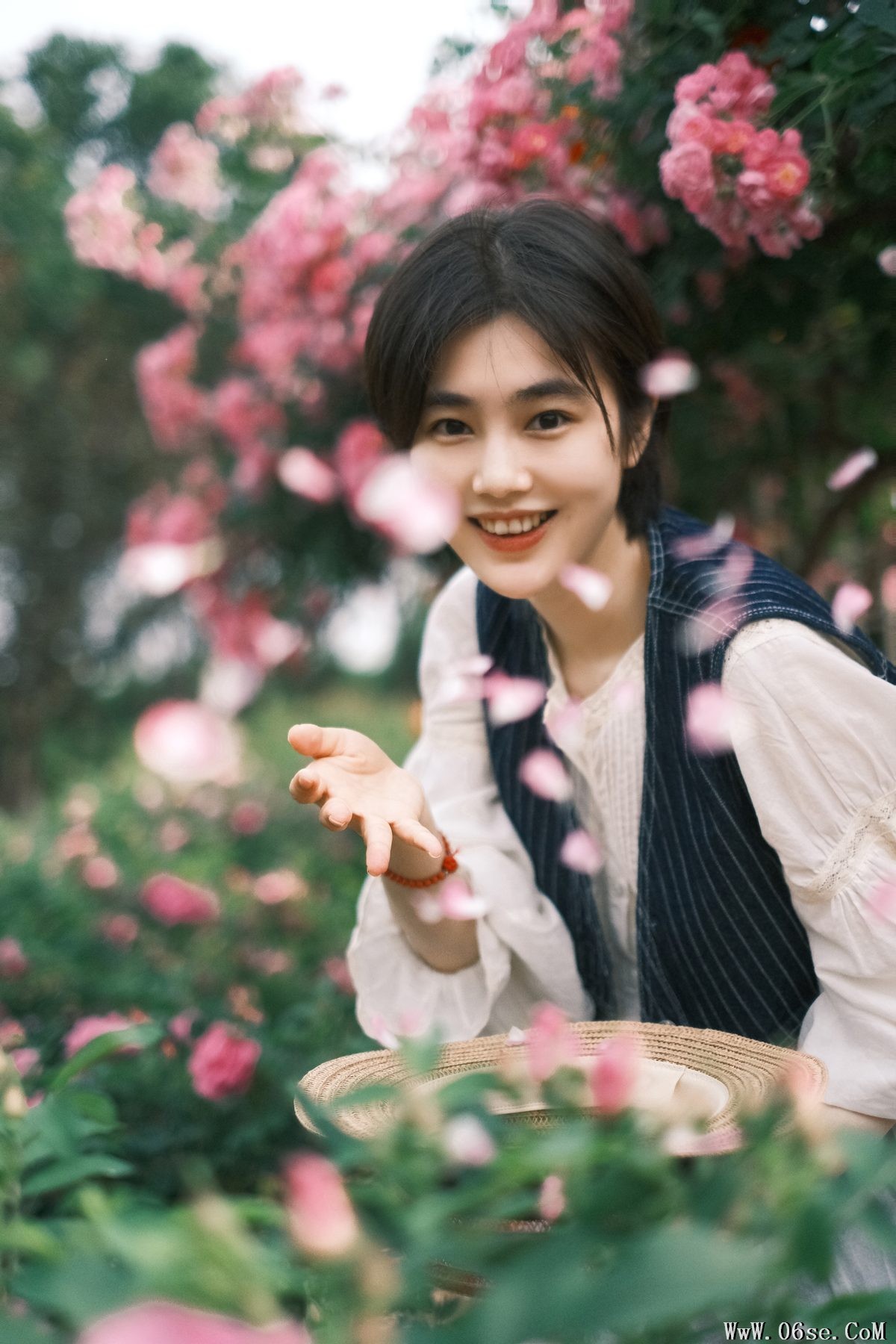 图片[28]-YiTuYu艺图语 Vol.4657 Fan Fan[33P]-六色网