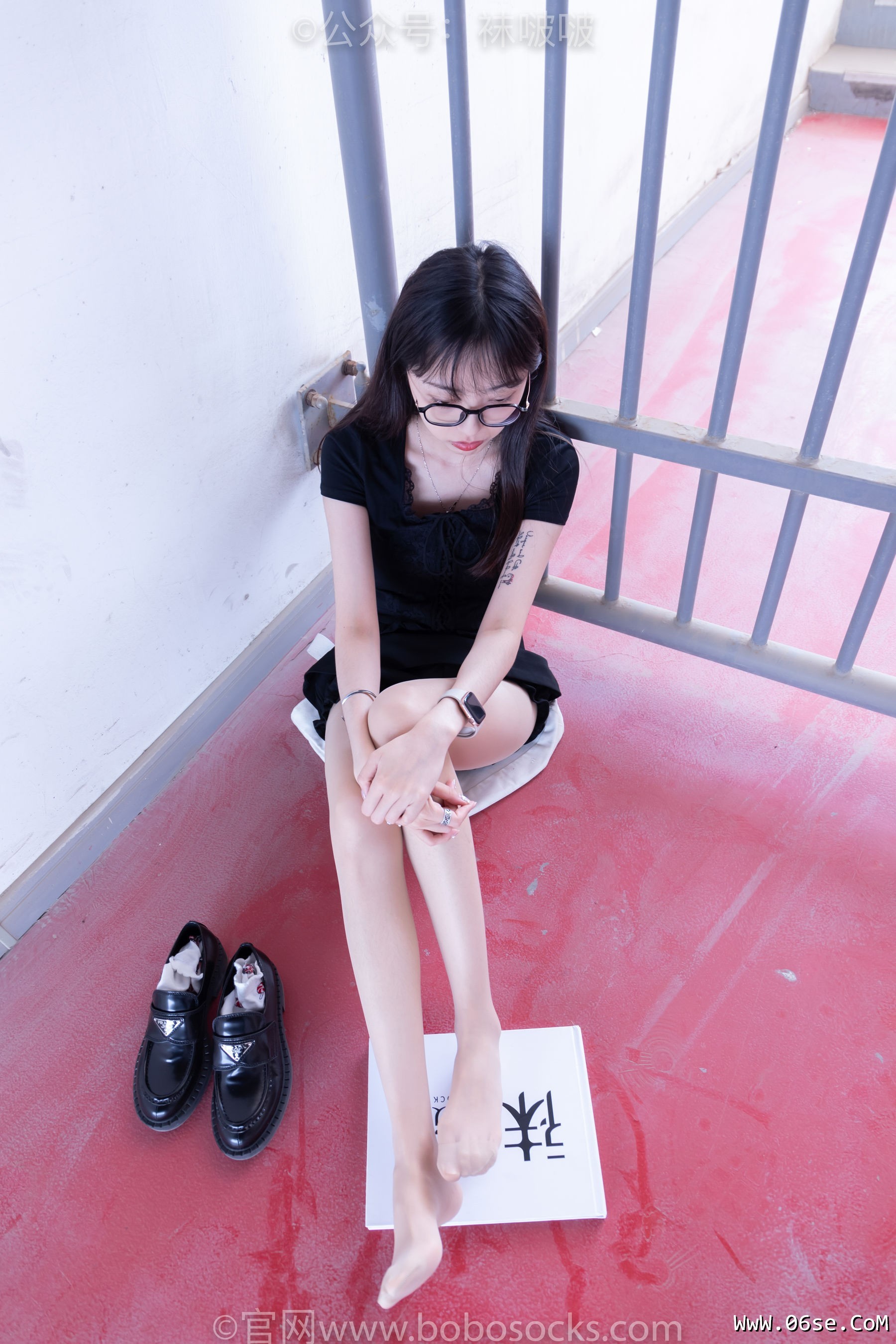 图片[138]-BoBoSocks袜啵啵 No.030 稚予- 皮鞋、短白棉袜、肉丝[141P]-六色网