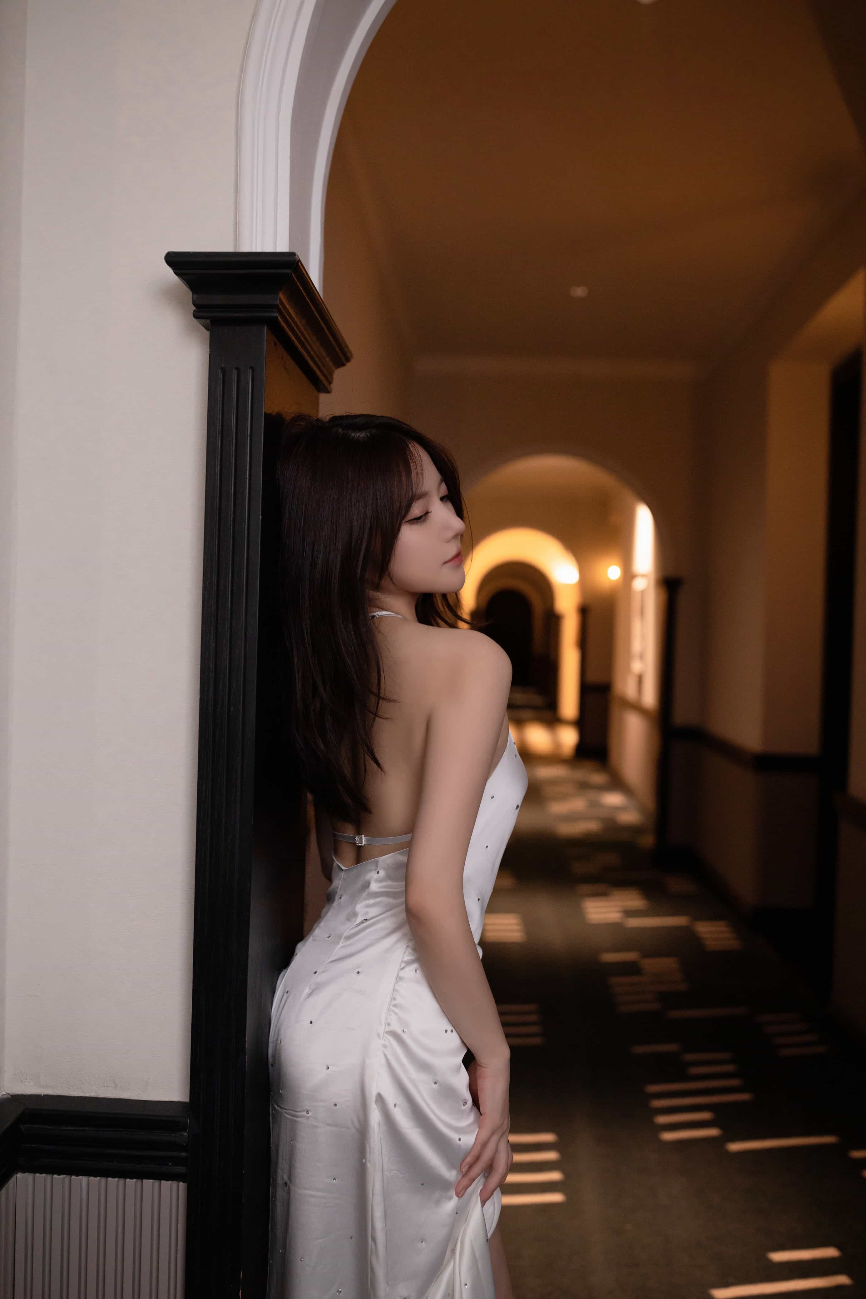 秀人名模鱼子酱Fish内部私购未上架《知江晚》写真[123P]-六色网