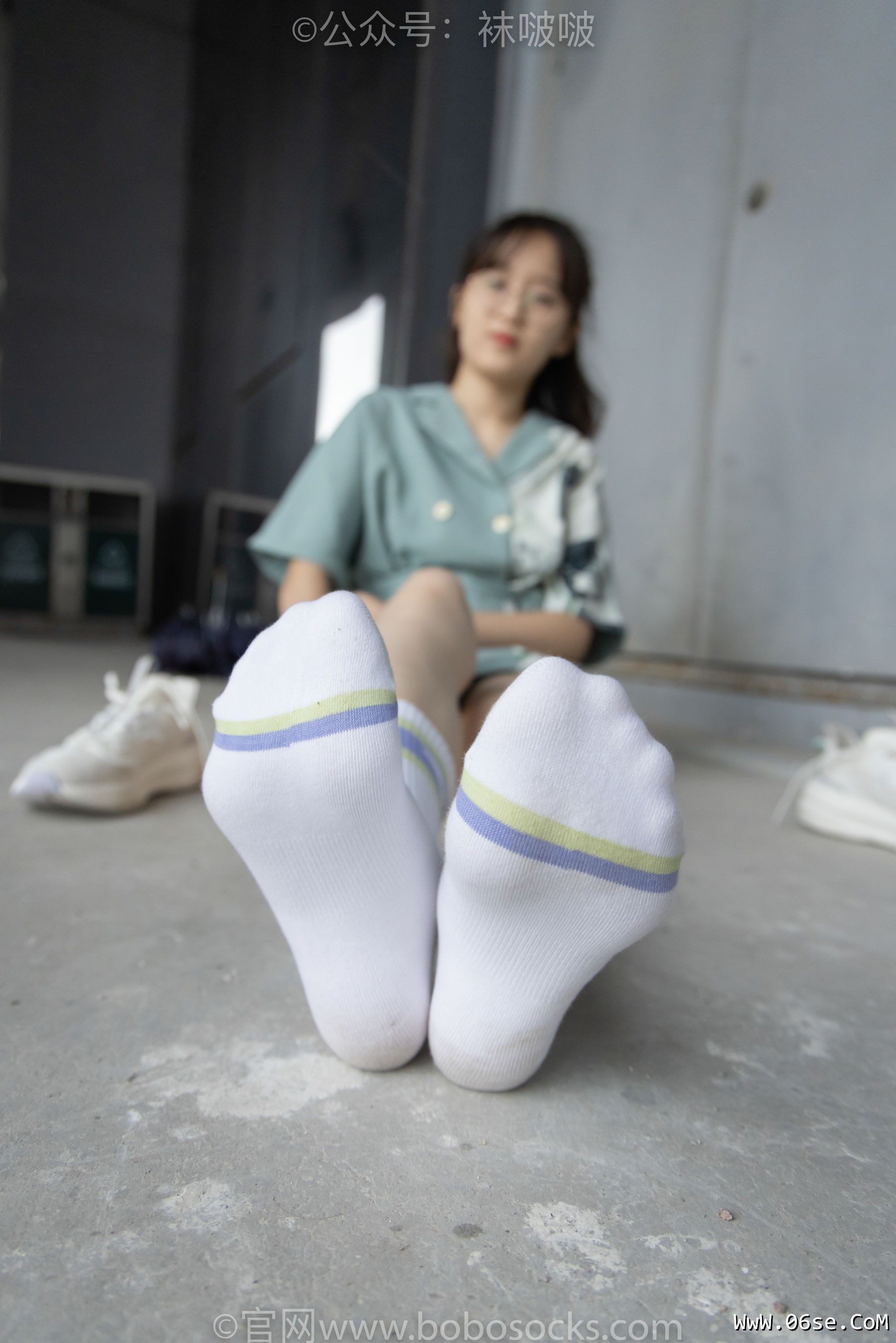 图片[78]-BoBoSocks袜啵啵 No.025 熊熊-安踏运动鞋、白色棉袜、裸足[146P]-六色网