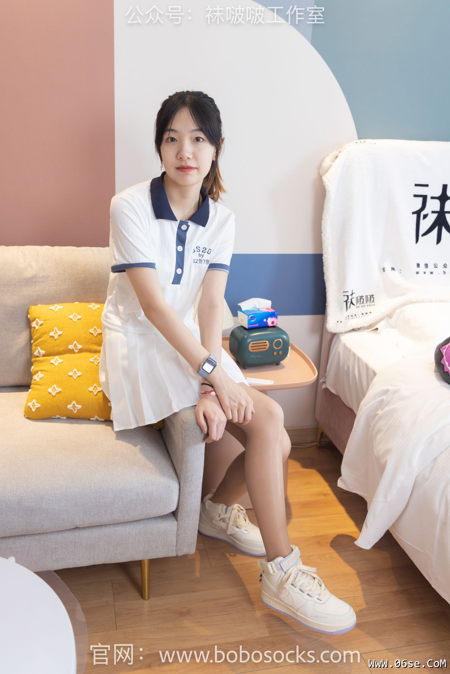 图片[24]-BoBoSocks袜啵啵 No.096 小甜豆-板鞋、白棉袜、油亮肉丝[145P]-六色网
