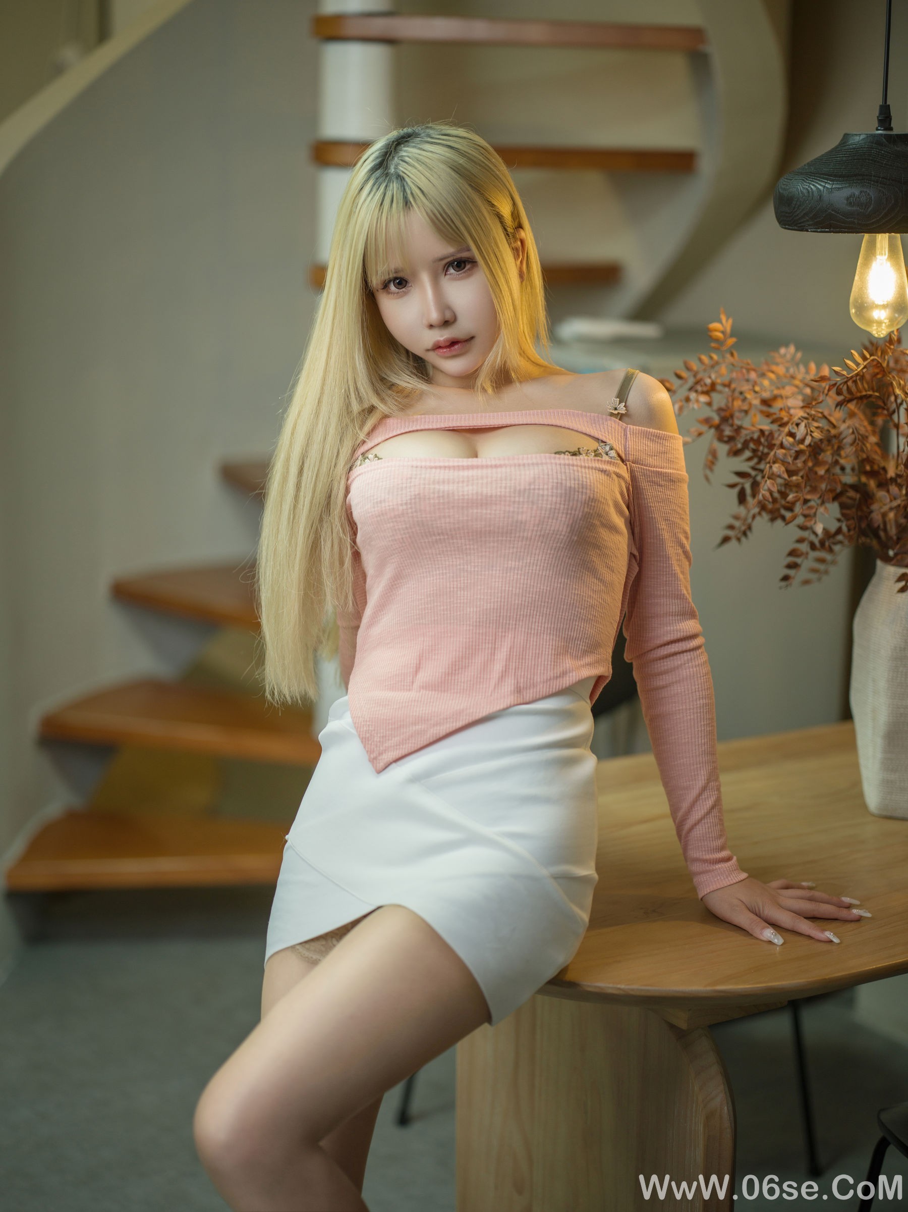 图片[15]-二次元妹子抱走莫子aa – 太太午后相处时光[62P]-六色网