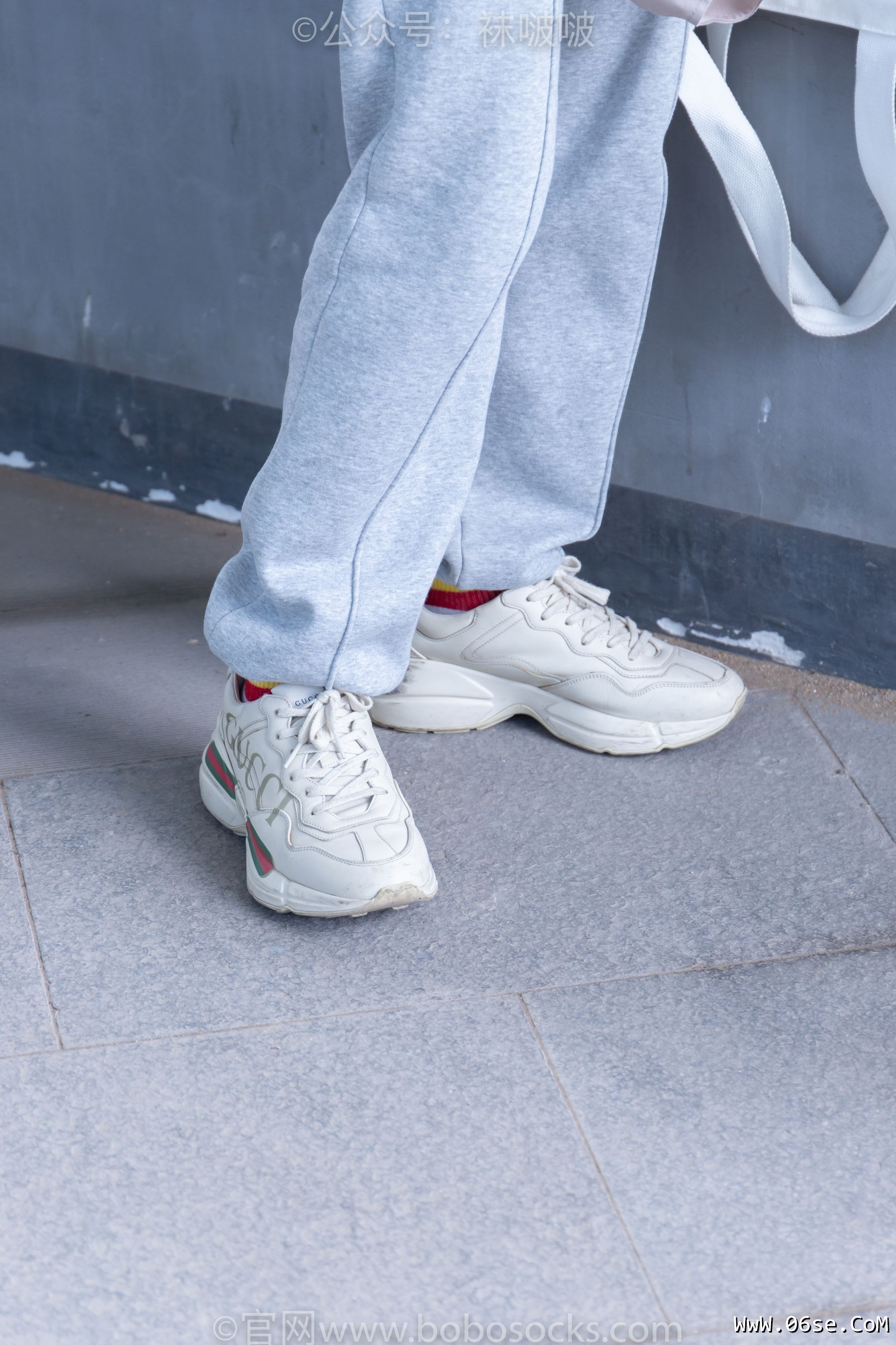 图片[28]-BoBoSocks袜啵啵 No.012 泡芙-运动鞋、白棉袜、裸足[132P]-六色网