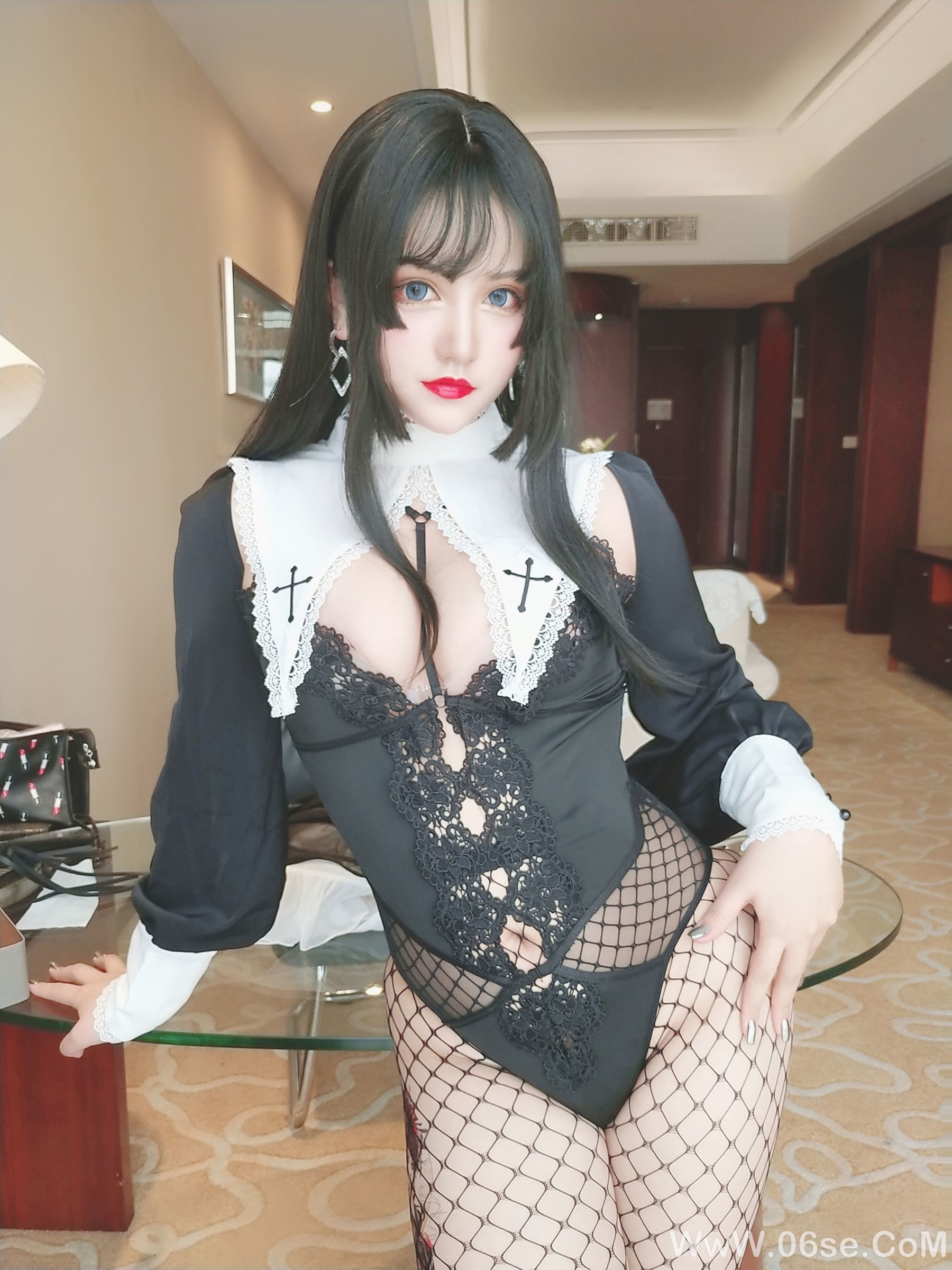 图片[29]-夏鸽鸽不想起床 修女[40P]-六色网