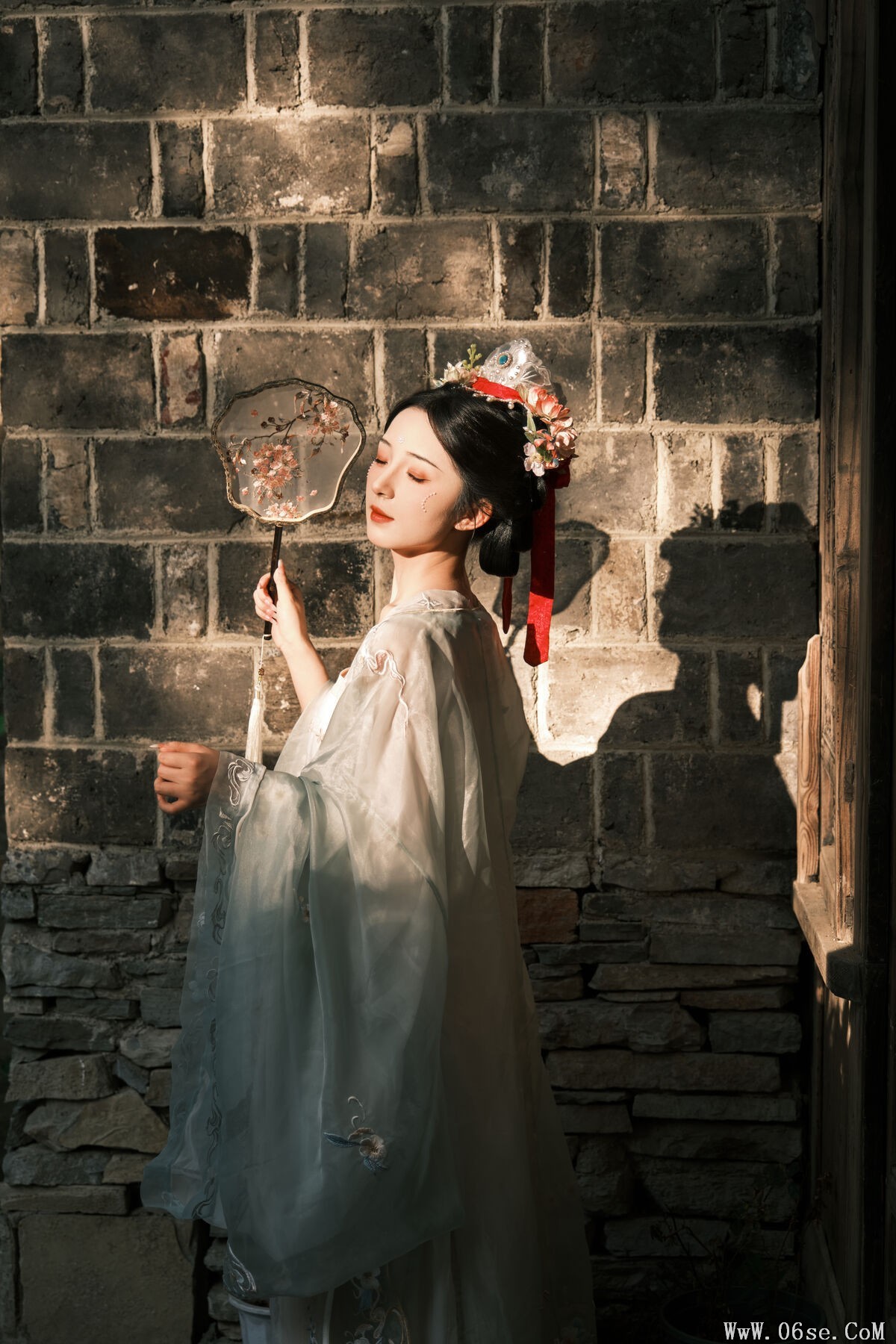 图片[13]-YiTuYu艺图语 Vol.7316 Min Zui Xiao Mo Xuan[34P]-六色网
