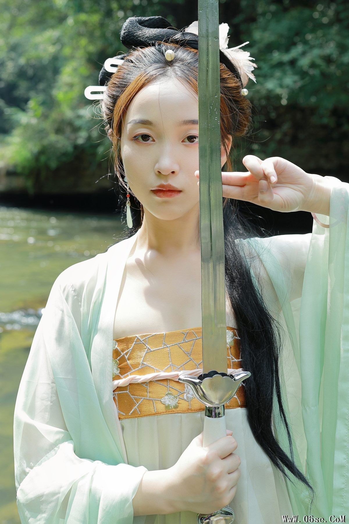 图片[18]-YiTuYu艺图语 Vol.5233 Yu Yan[38P]-六色网