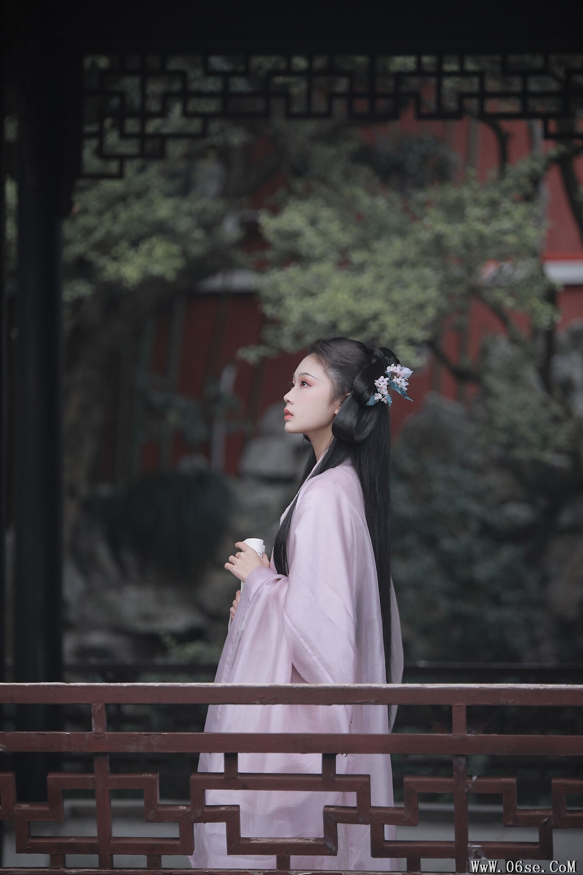 图片[24]-YiTuYu艺图语 Vol.7097 Qin Qin[33P]-六色网