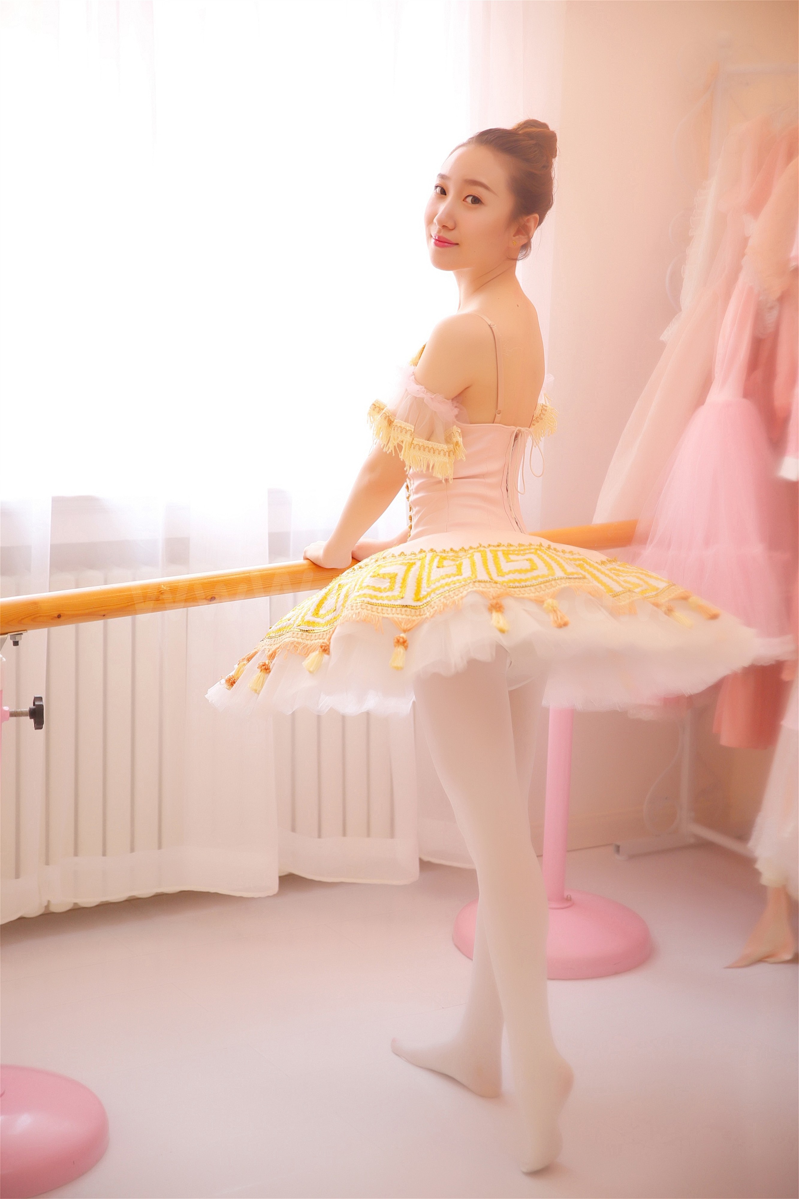 图片[29]-雅拉伊 – 《舞美人》[33P]-六色网