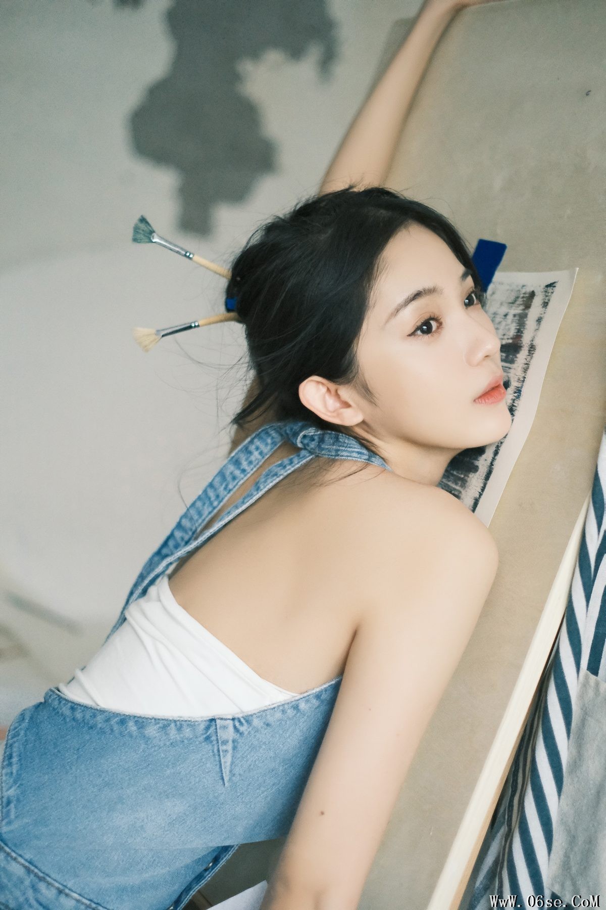图片[16]-YiTuYu艺图语 Vol.4955 Feng[23P]-六色网