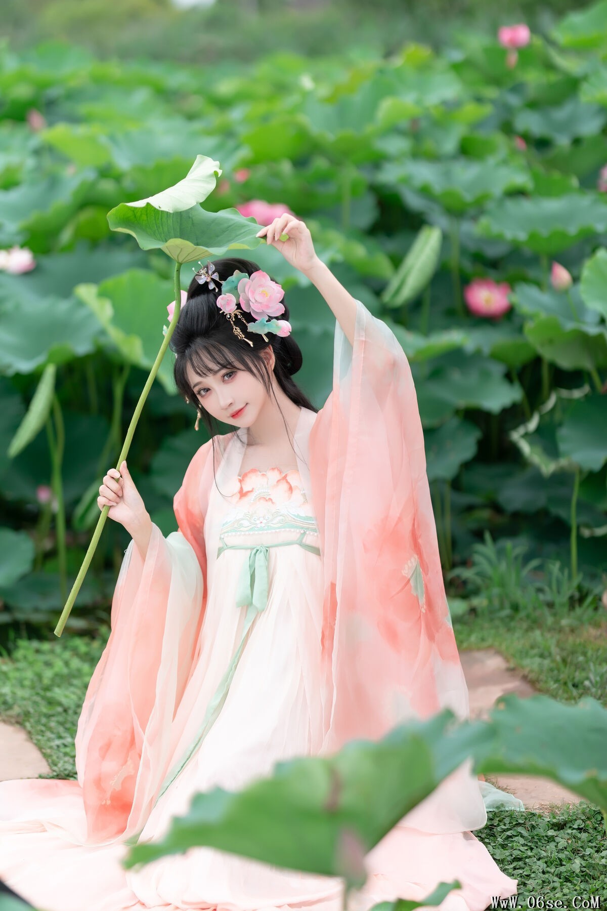图片[5]-YiTuYu艺图语 Vol.7685 Qi Luo Sheng De Xiao Su Su[28P]-六色网