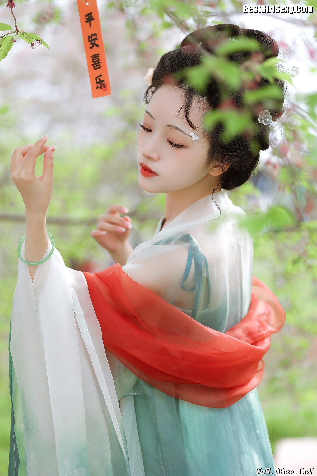 图片[16]-YiTuYu艺图语 Vol.3968 Jun Yin Lan[26P]-六色网