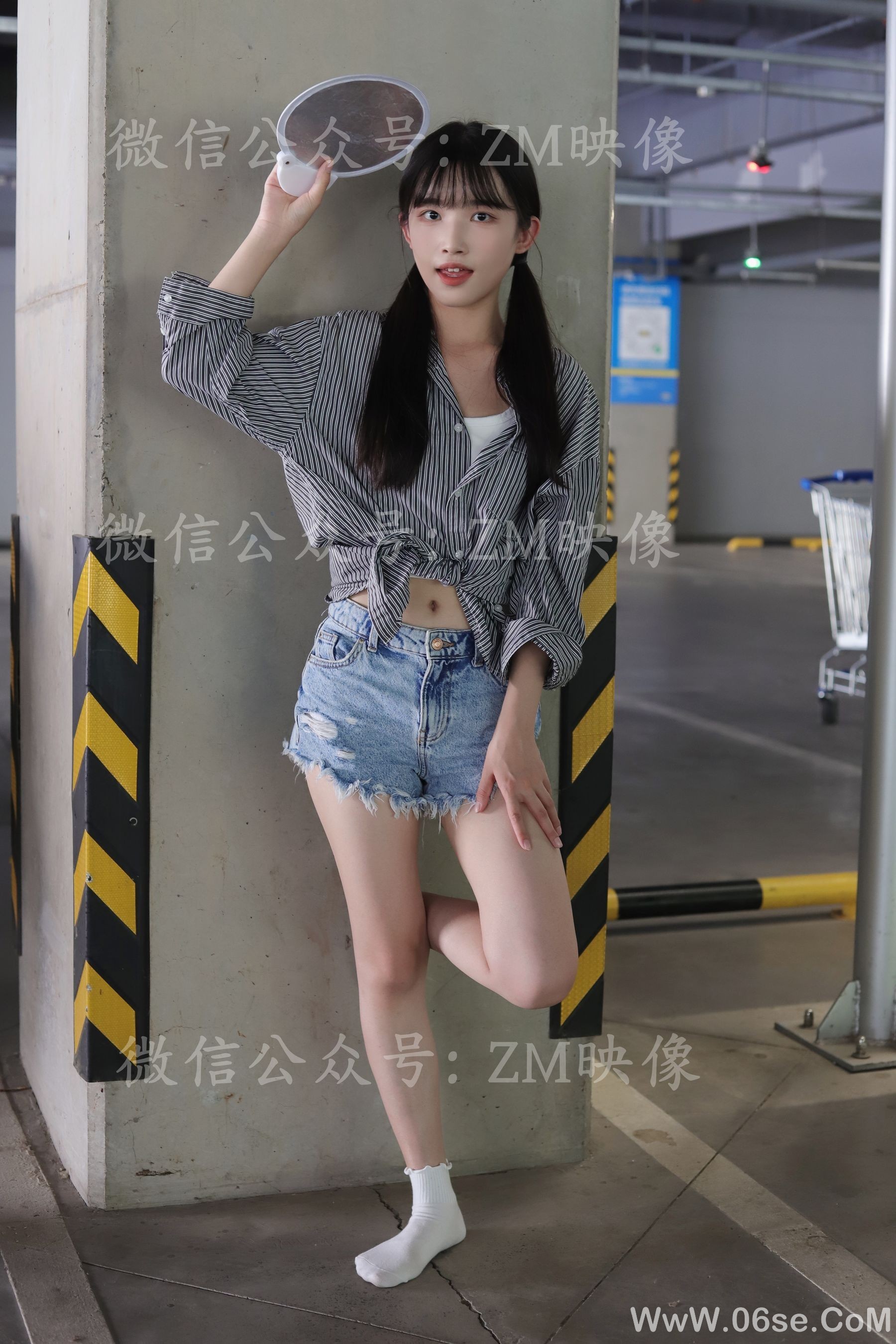 图片[142]-[织梦映像] 爱在深秋-轻罗小扇扑流萤[305P]-六色网