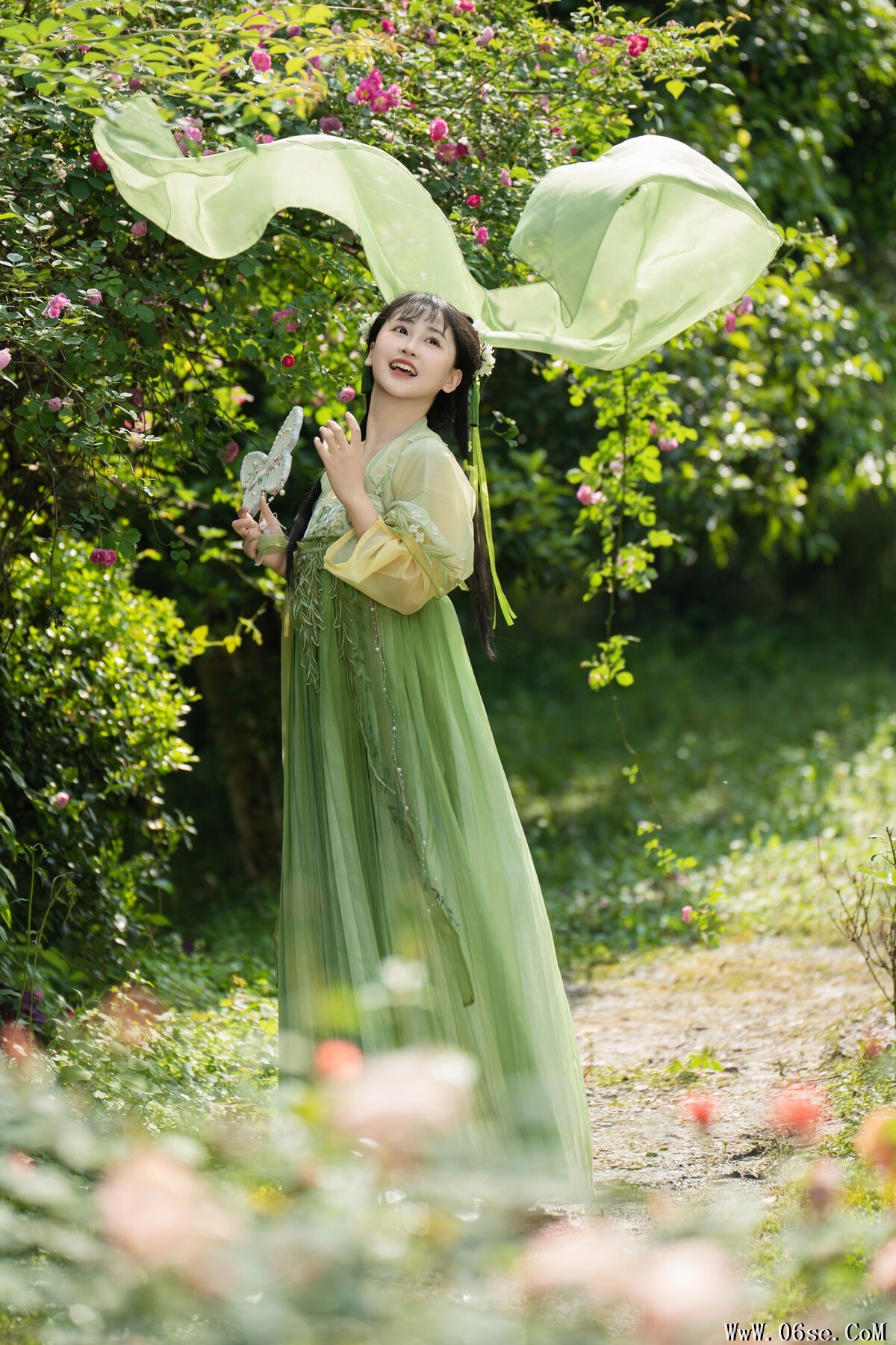 图片[4]-YiTuYu艺图语 Vol.7049 Jiao Yi Zhi Sui Sui[23P]-六色网
