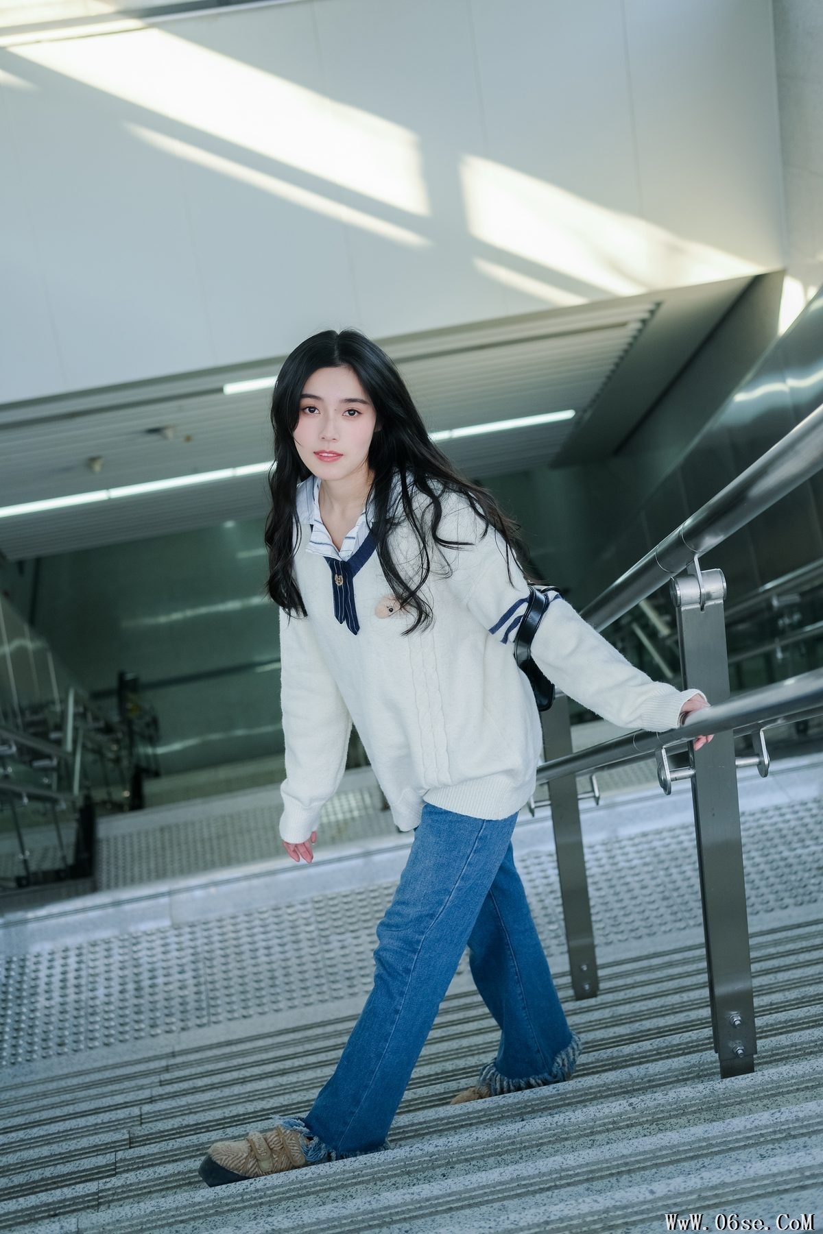 图片[31]-YiTuYu艺图语 Vol.3690 Jing Jing Jing[33P]-六色网