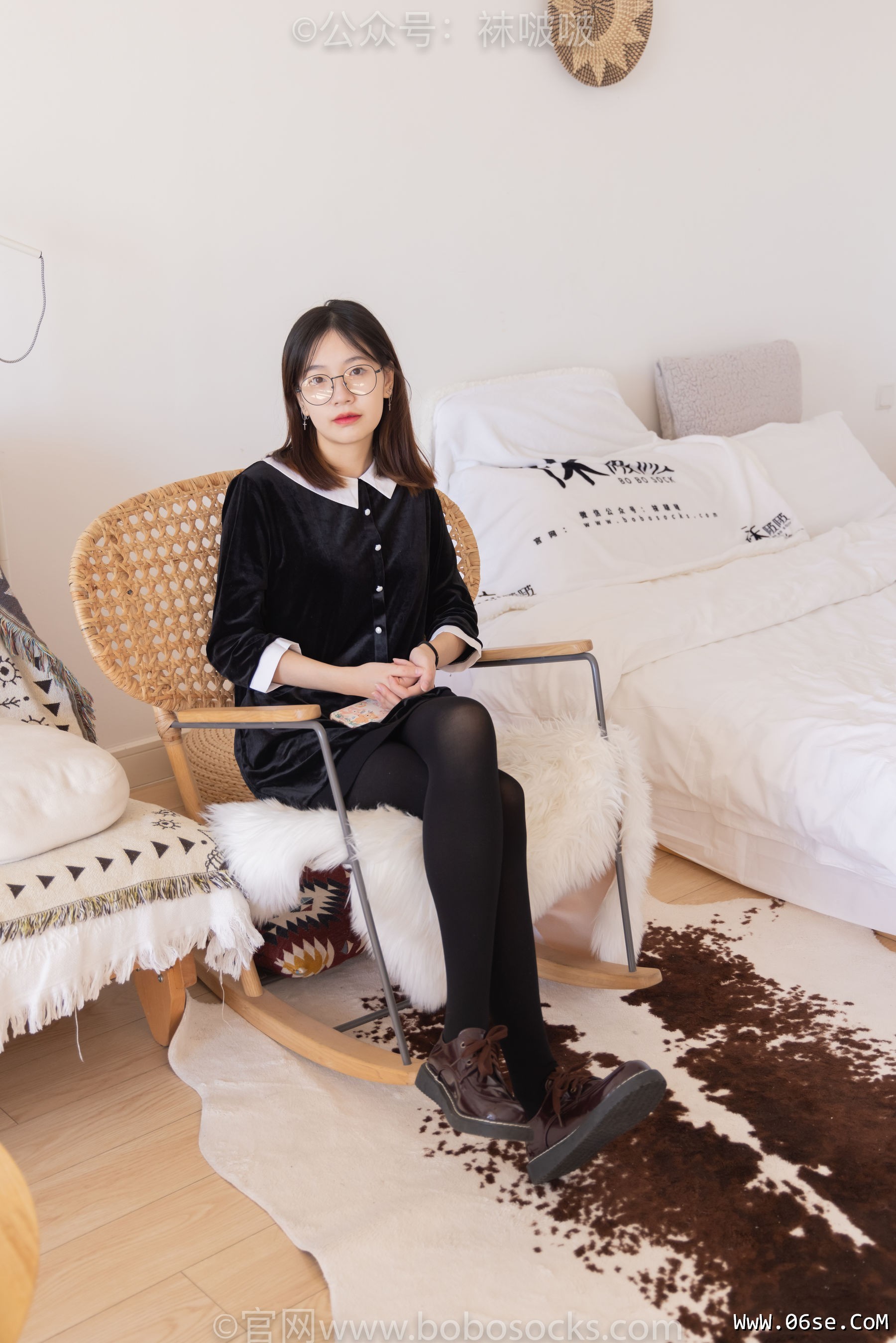 图片[20]-BoBoSocks袜啵啵 No.053 小甜豆-皮鞋、厚黑丝、黑色蕾丝船袜[140P]-六色网