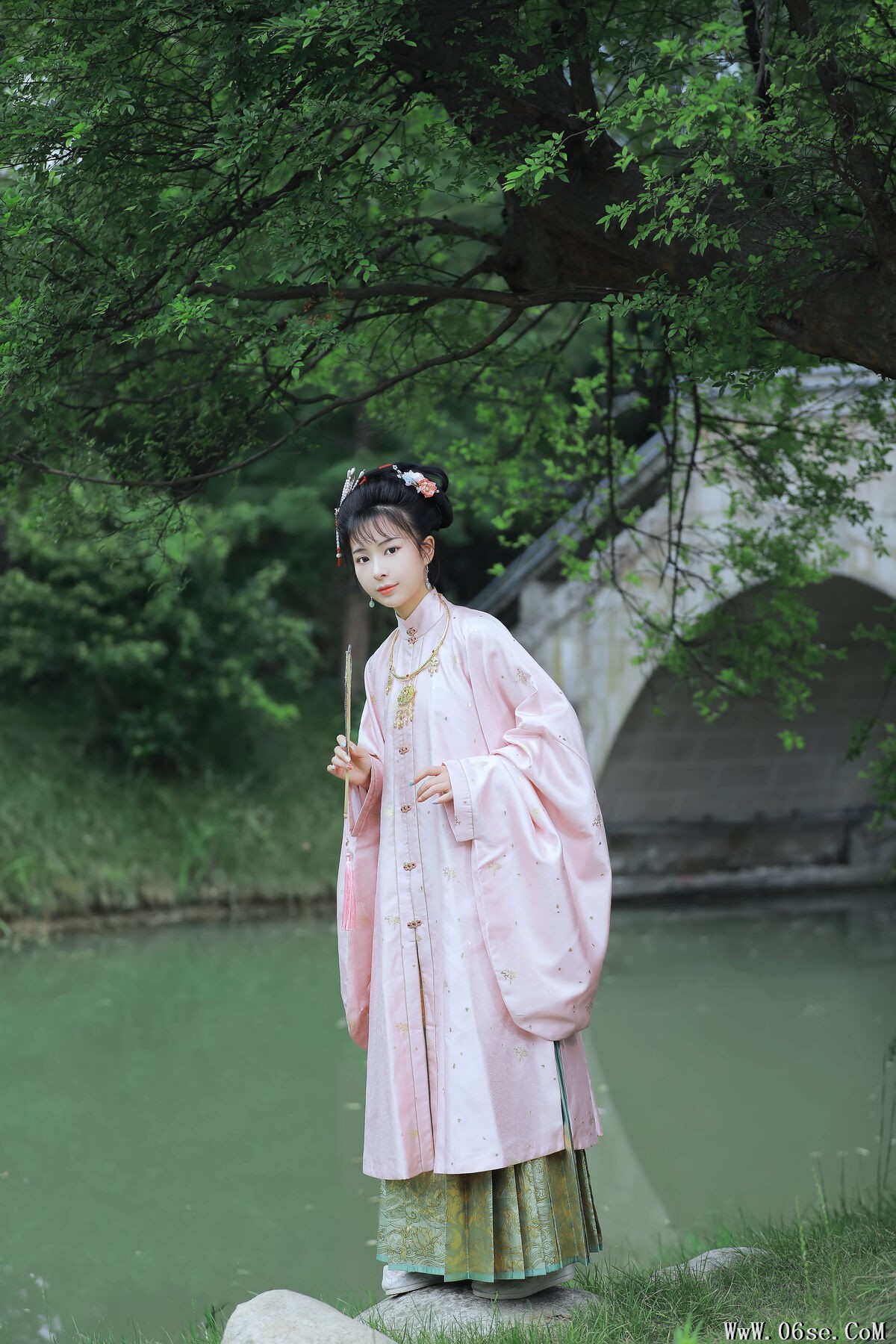 图片[23]-YiTuYu艺图语 Vol.7247 Jiu Niang Yuan Zi[26P]-六色网