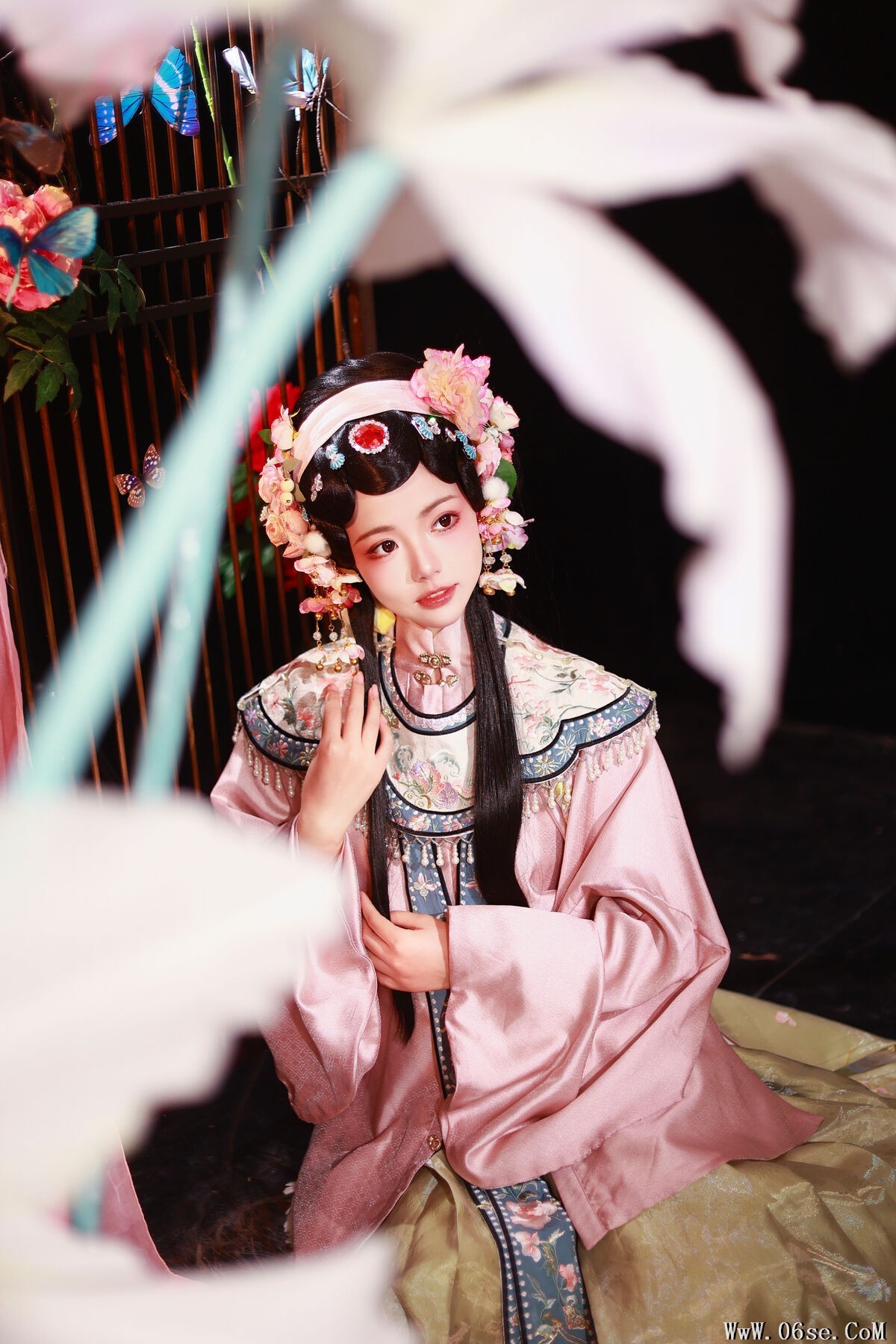 图片[24]-YiTuYu艺图语 Vol.6284 Yu Xiao Li Lili[32P]-六色网