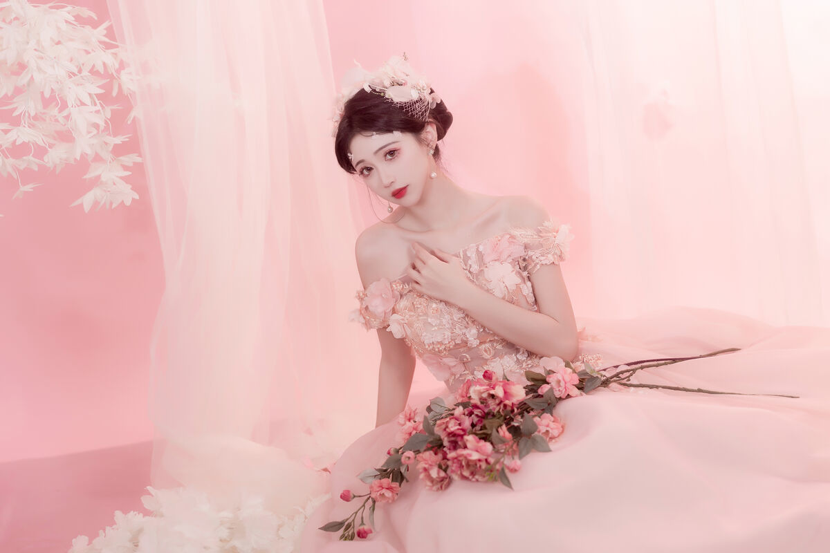 图片[28]-YiTuYu艺图语 Vol.7107 Qi Luo Sheng De Xiao Su Su[28P]-六色网