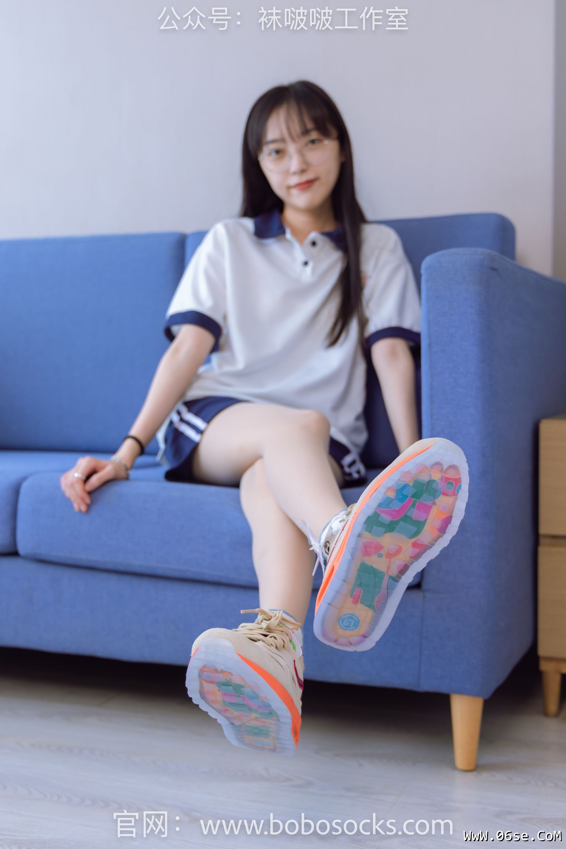 图片[119]-BoBoSocks袜啵啵 No.118 稚予-运动鞋、白棉袜、肉丝、踩小熊玩偶[140P]-六色网