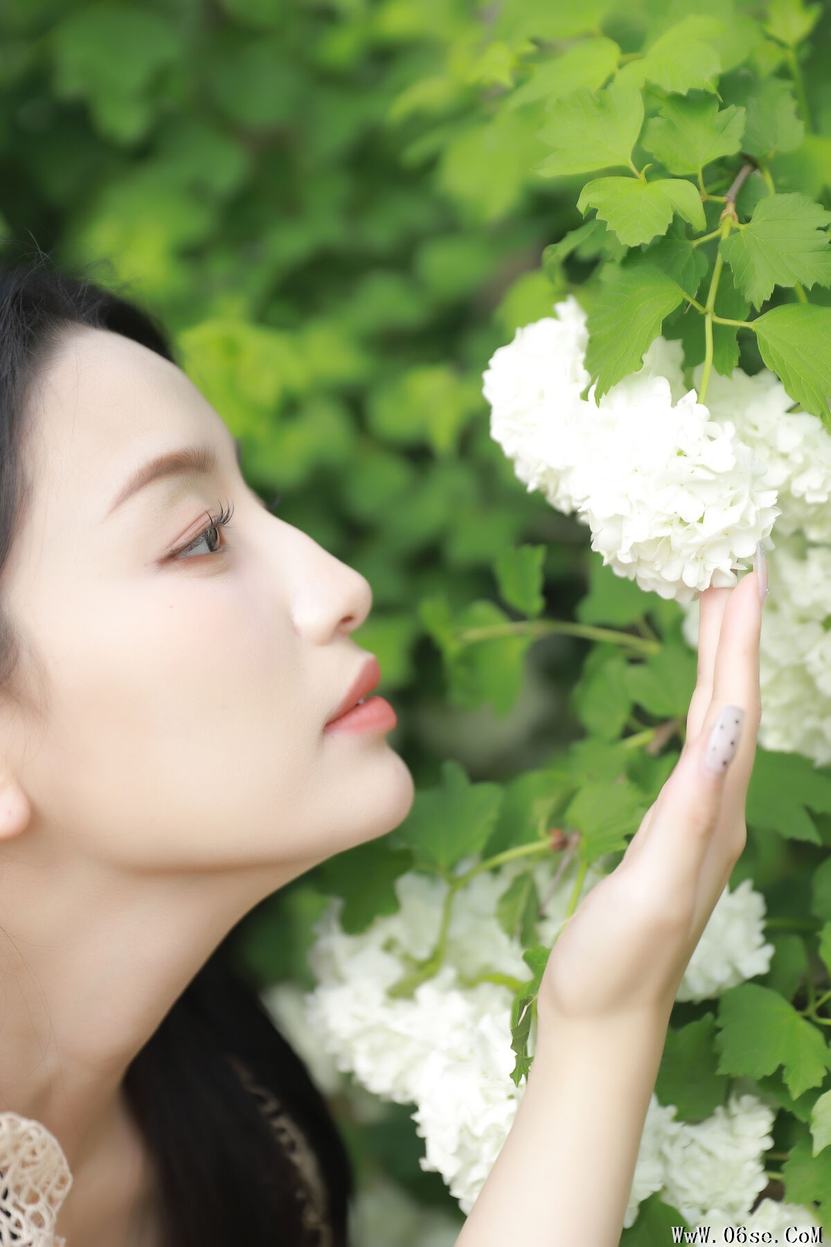 图片[23]-YiTuYu艺图语 Vol.6847 Jing Zi Jinns[35P]-六色网