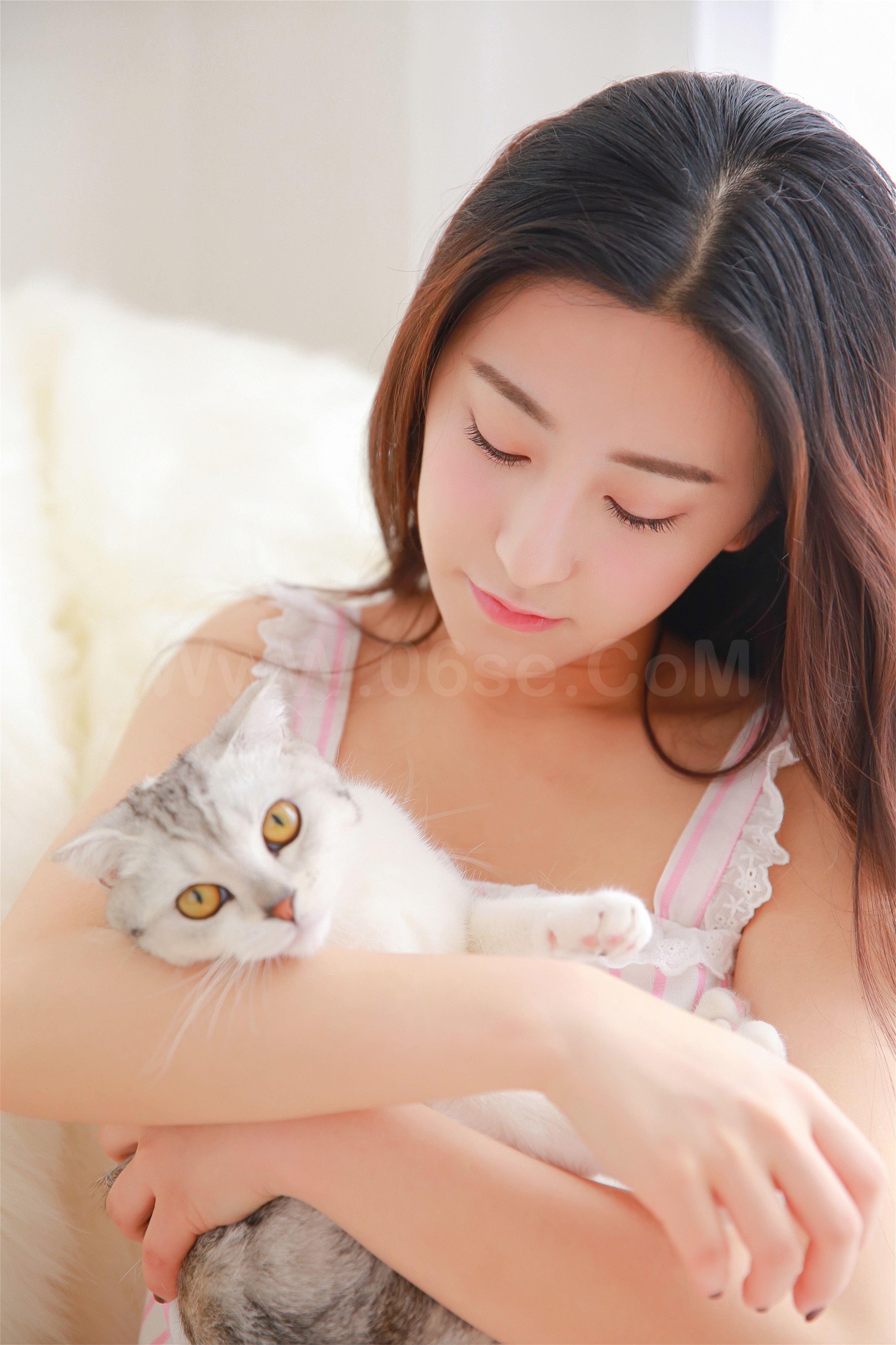 图片[13]-雅拉伊 – 《她的猫》[31P]-六色网