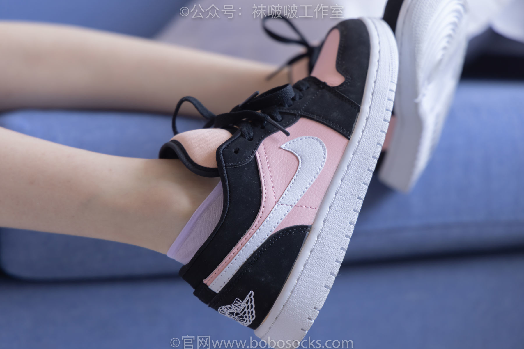 图片[17]-BoBoSocks袜啵啵 No.091 稚予-板鞋、淡粉色船袜、黑色船袜、裸足[148P]-六色网