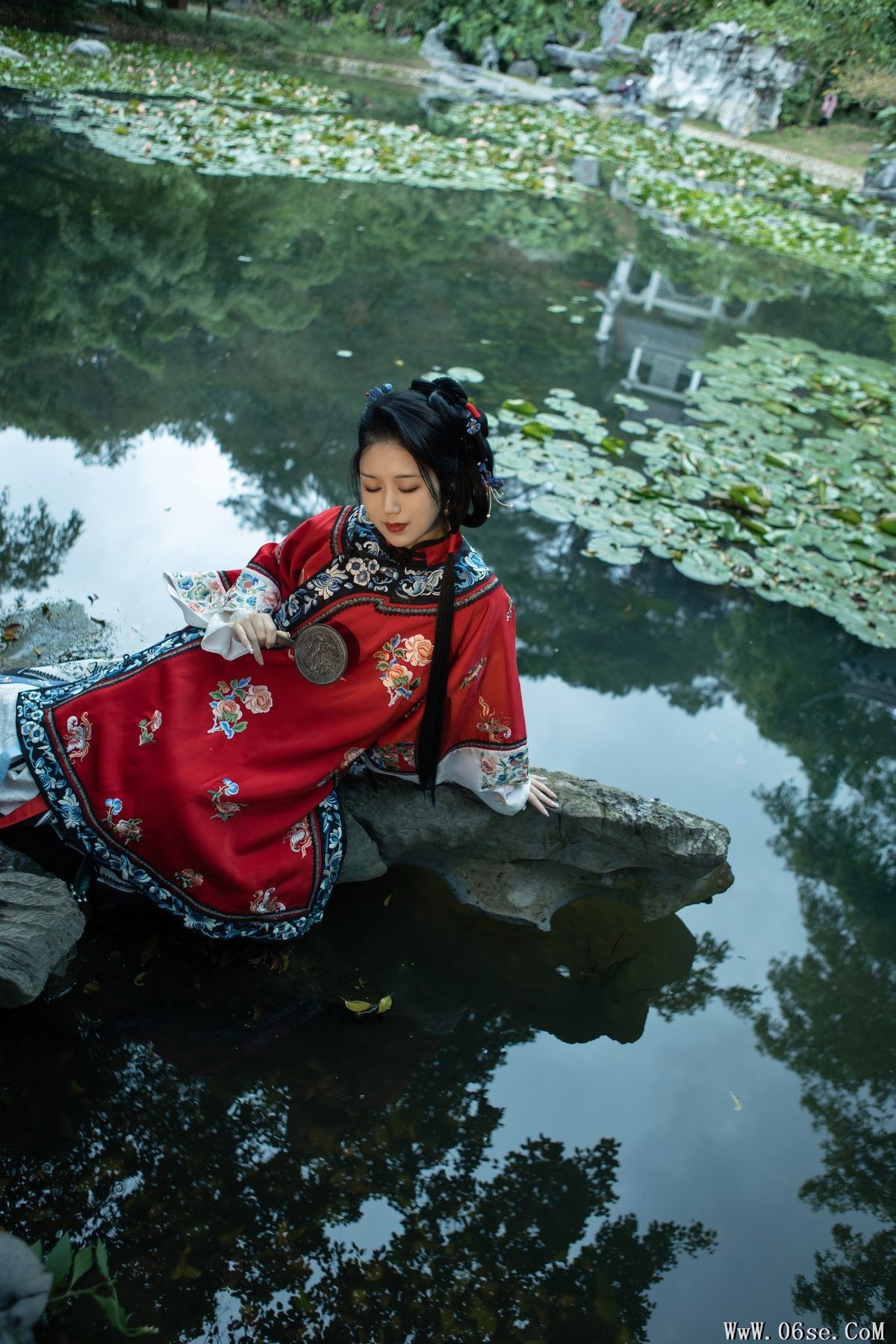 图片[13]-YiTuYu艺图语 Vol.4192 Qing Qing[36P]-六色网