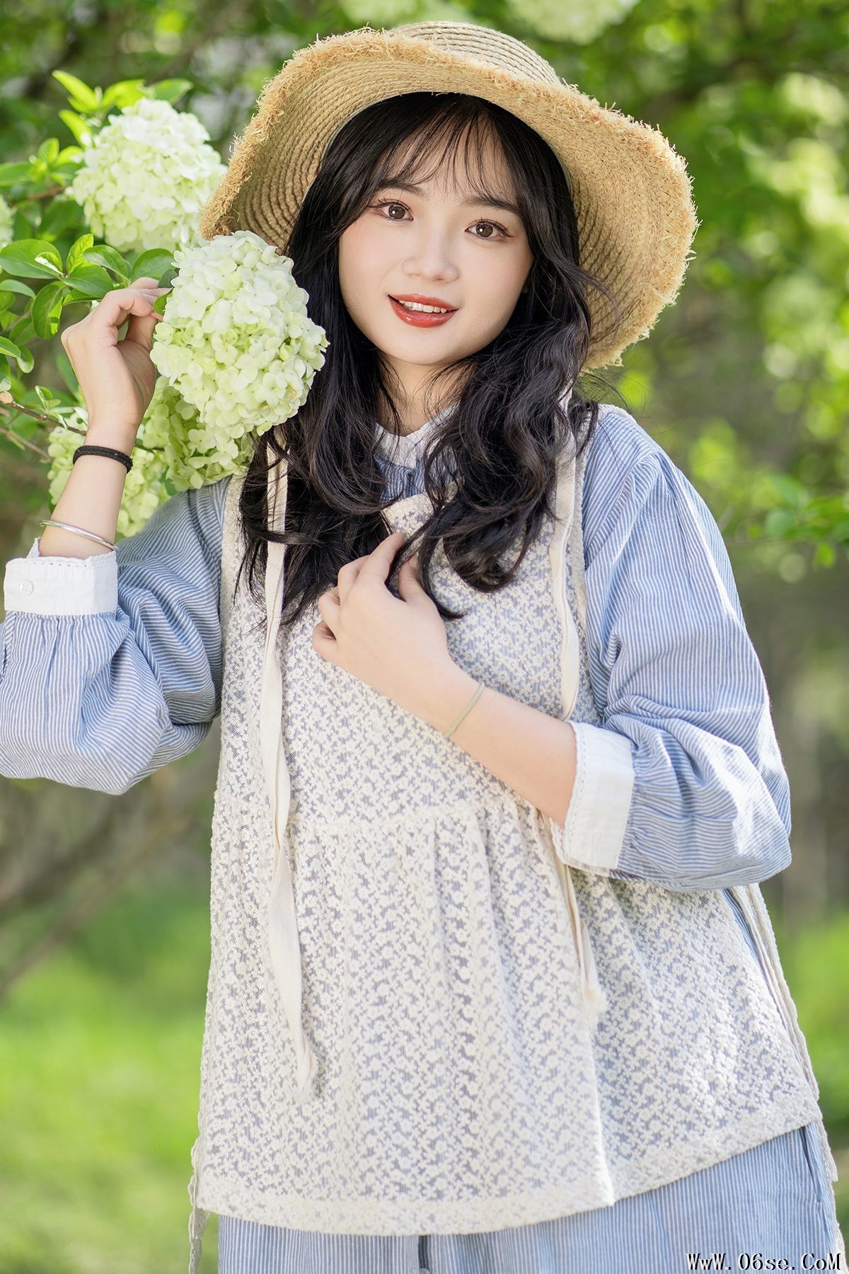 YiTuYu艺图语 Vol.5868 Xiao Ou O[29P]-六色网
