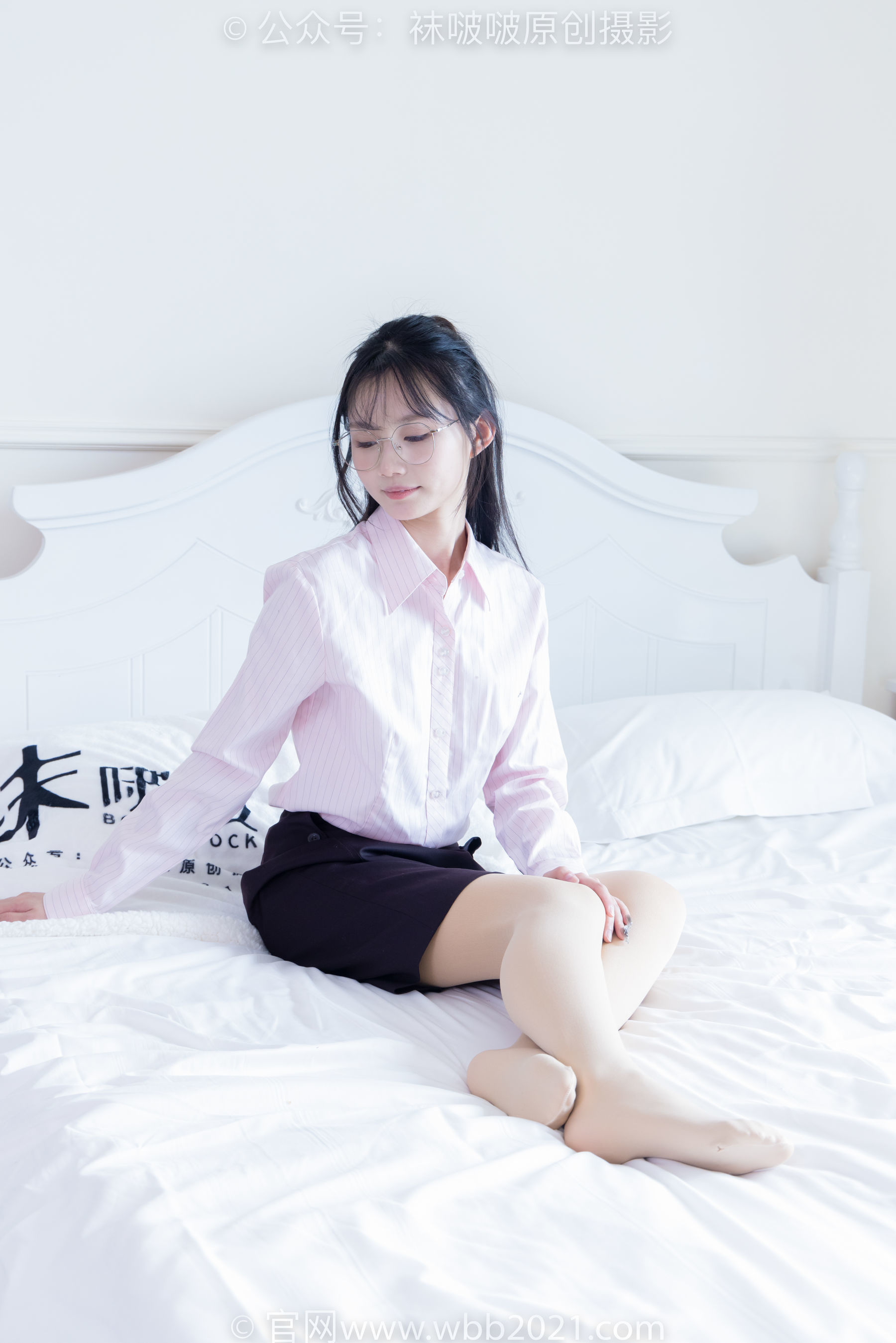 图片[184]-BoBoSocks袜啵啵 No.362 甜甜圈 -两双皮鞋、厚肉丝、厚黑丝、ol制服[230P]-六色网
