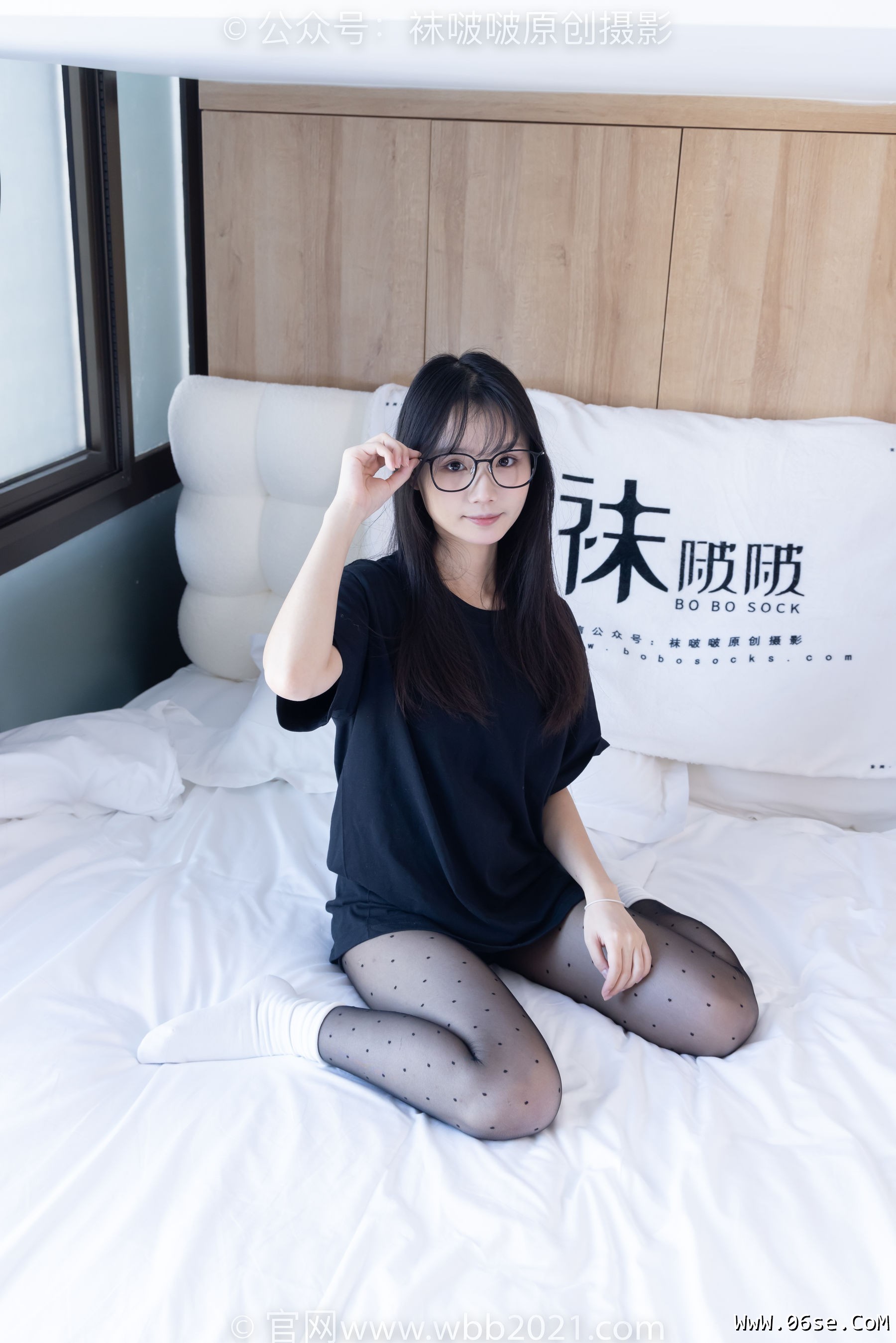 图片[132]-BoBoSocks袜啵啵 No.418 甜甜圈 – 板鞋、白棉袜、波点黑丝[145P]-六色网