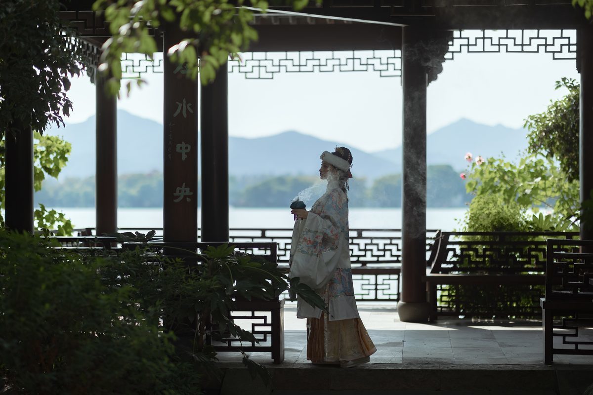 图片[4]-YiTuYu艺图语 Vol.3724 Mou Xiao Yao[53P]-六色网