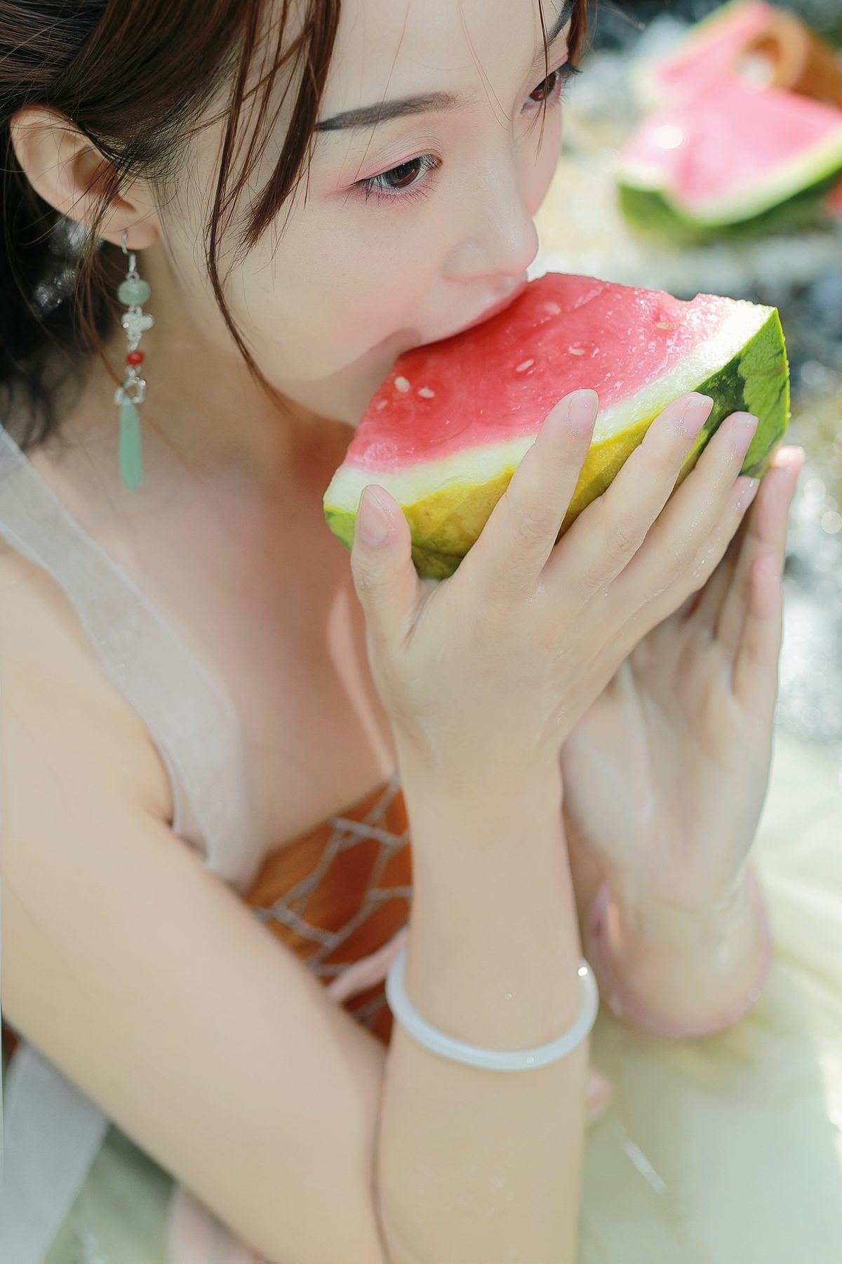 图片[33]-YiTuYu艺图语 Vol.5233 Yu Yan[38P]-六色网