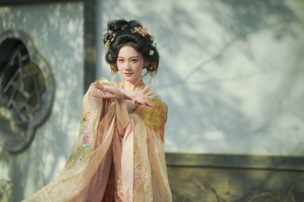 图片[10]-YiTuYu艺图语 Vol.3881 Qin Qin[27P]-六色网