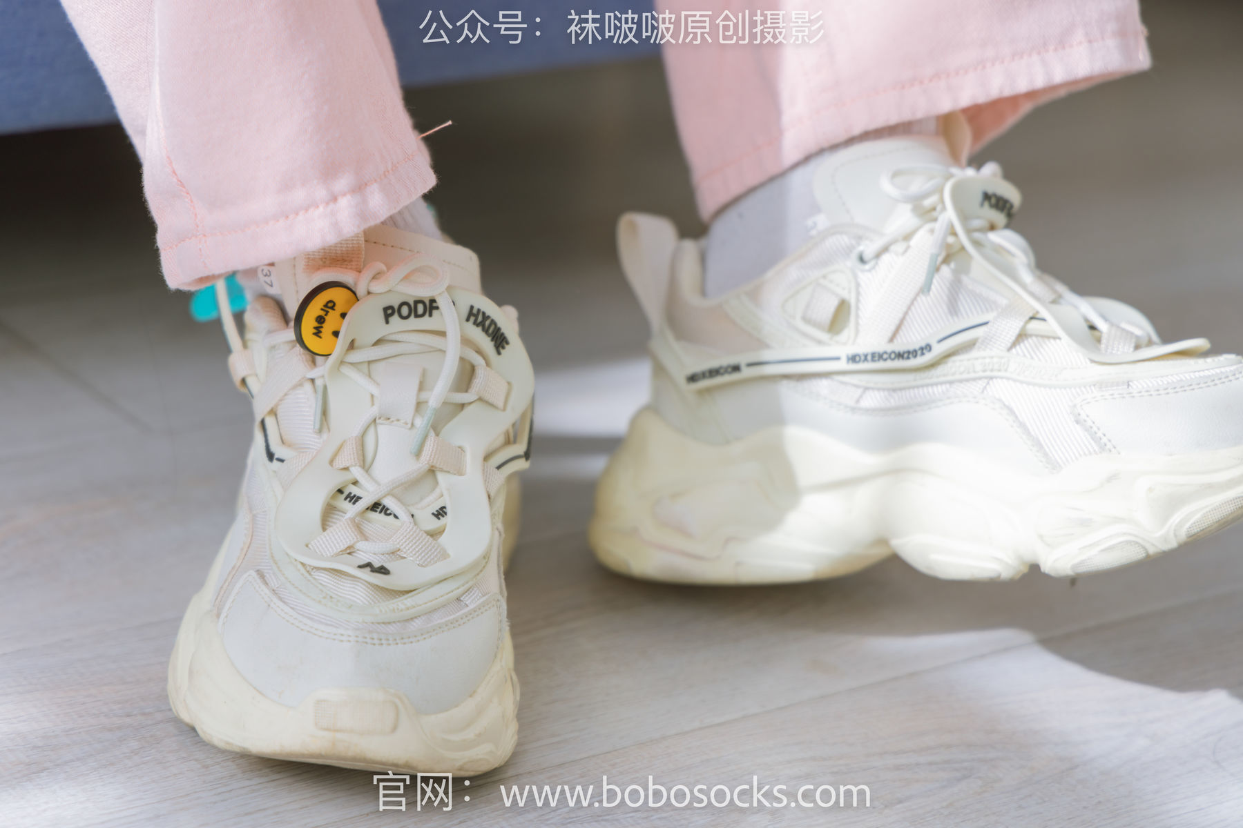 图片[73]-BoBoSocks袜啵啵 No.141 周周-运动鞋、白棉袜、裸足[140P]-六色网