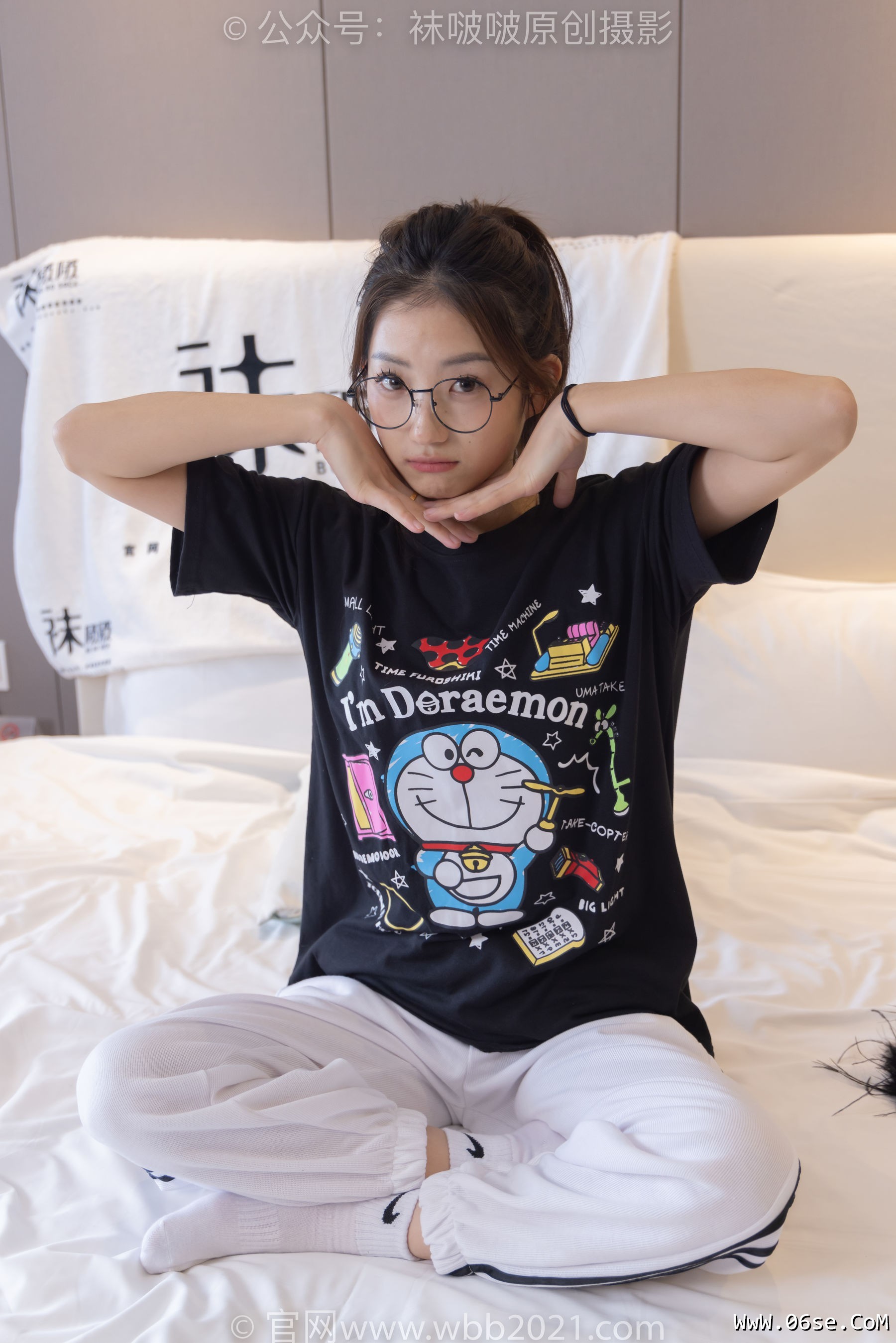 图片[22]-BoBoSocks袜啵啵 No.382 小沫 -板鞋、白棉袜[143P]-六色网