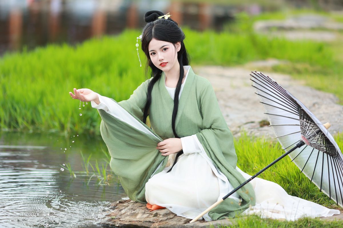 图片[5]-YiTuYu艺图语 Vol.5352 Yu Xiao Li Lili[46P]-六色网