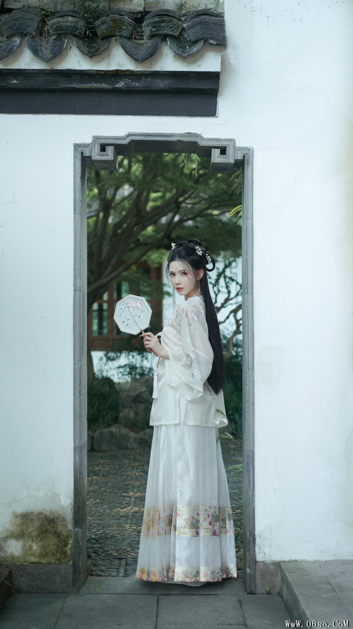 图片[28]-YiTuYu艺图语 Vol.4988 Xue Gao[34P]-六色网