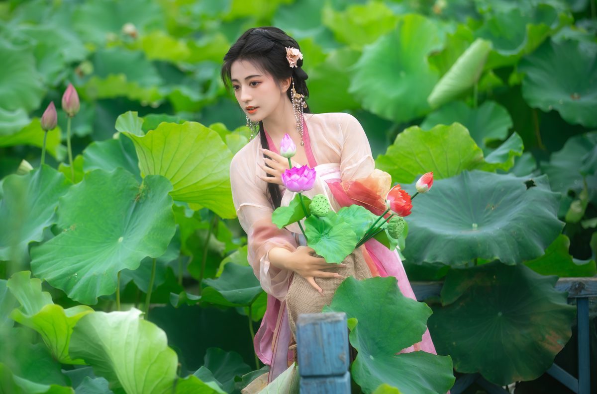 图片[33]-YiTuYu艺图语 Vol.5102 Wan Wan[53P]-六色网