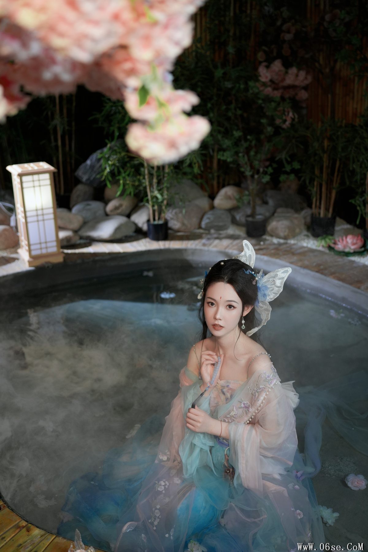 图片[24]-YiTuYu艺图语 Vol.4768 Vi Ge Vivian[48P]-六色网