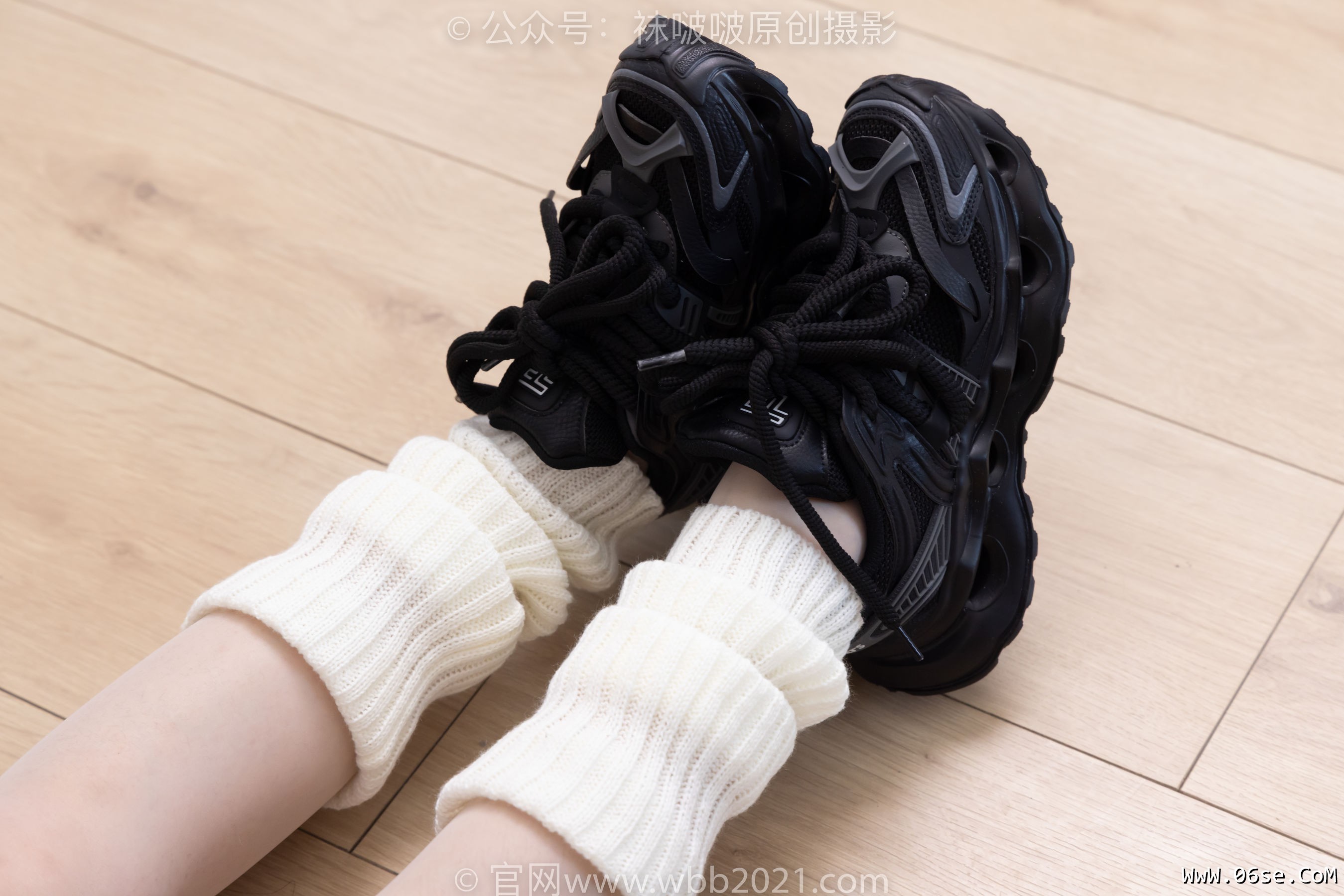 图片[97]-BoBoSocks袜啵啵 No.376 甜甜圈 -运动鞋、堆堆袜套、白丝[150P]-六色网