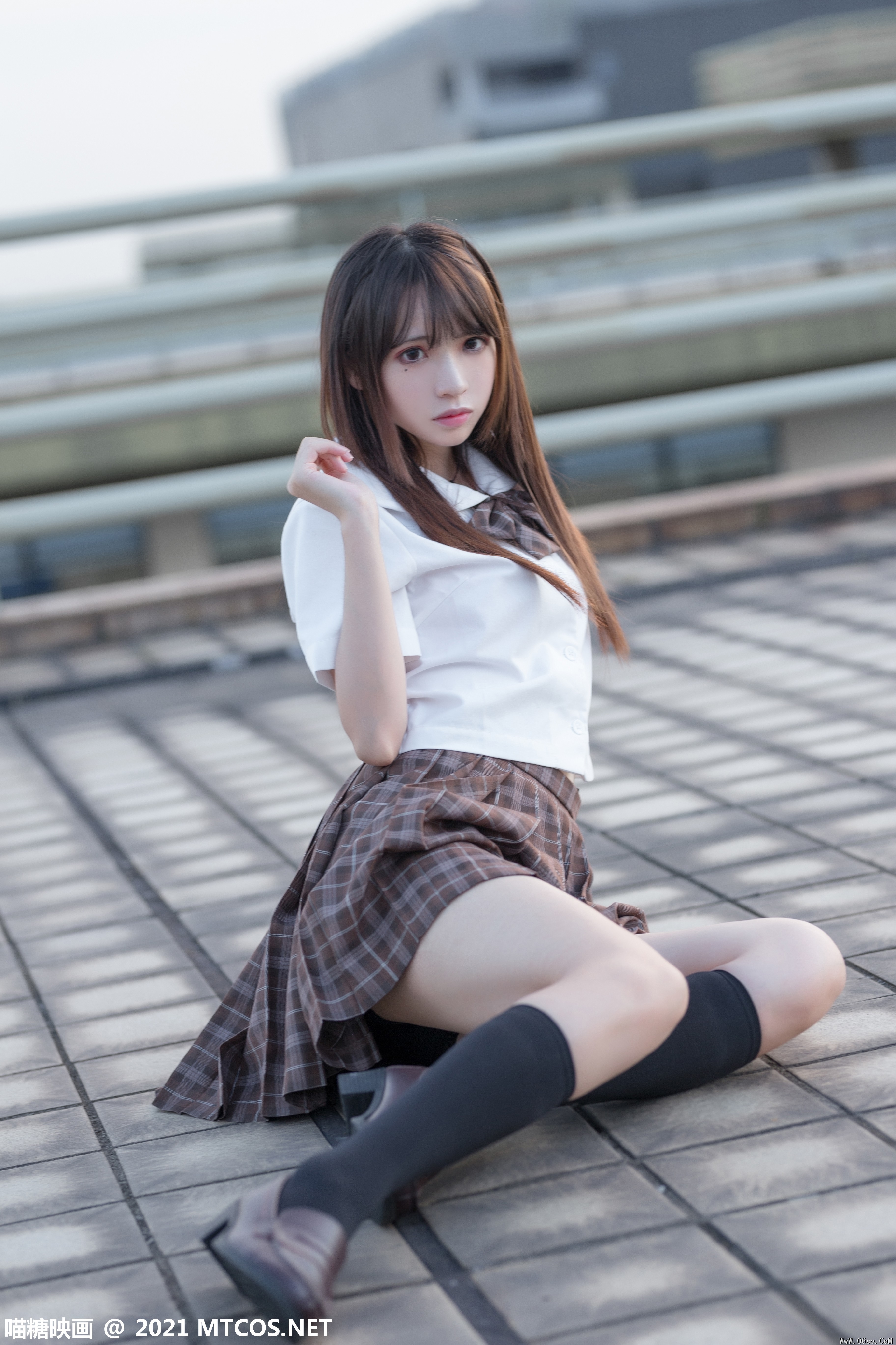图片[29]-喵糖映画 VOL.375 忧郁少女[34P／358MB]-六色网