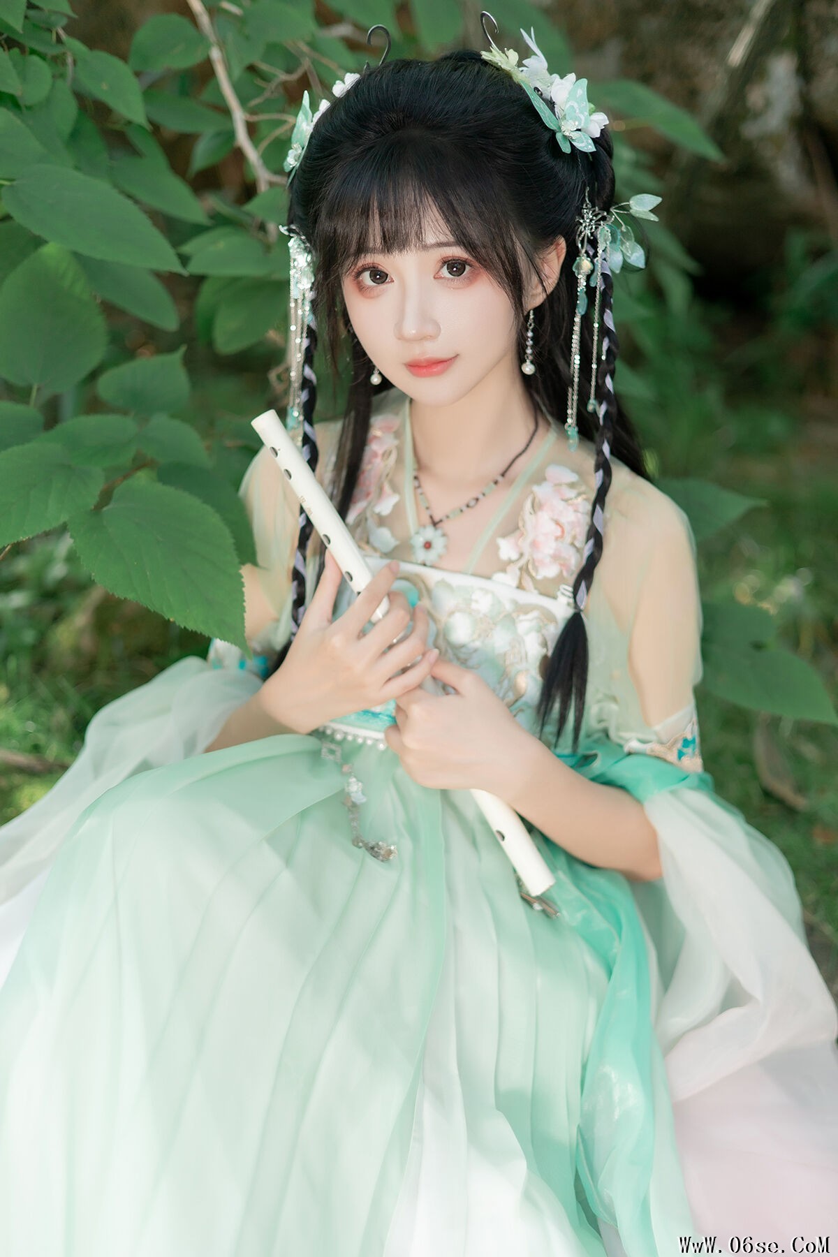 YiTuYu艺图语 Vol.7793 Qi Luo Sheng De Xiao Su Su[27P]-六色网