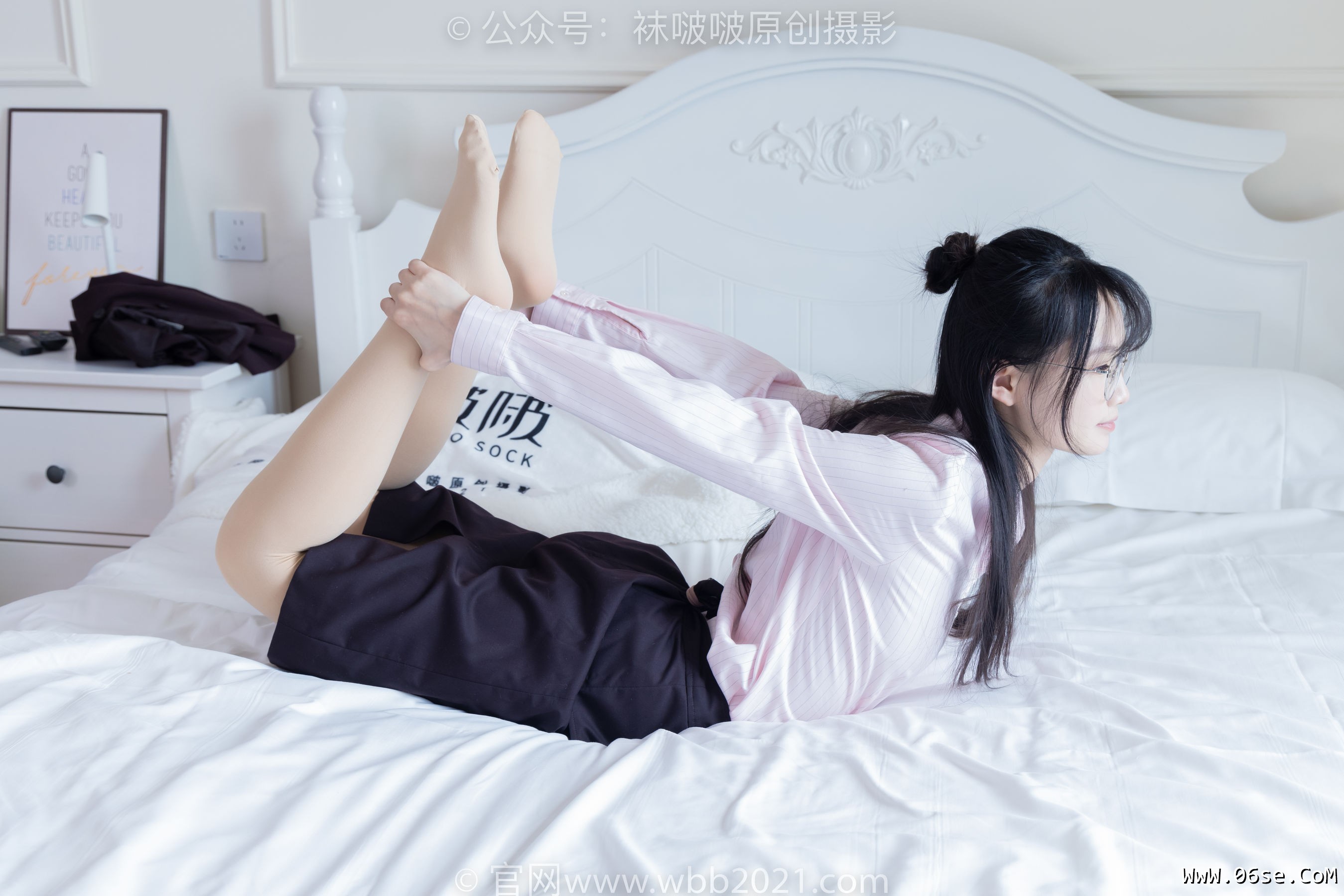 图片[174]-BoBoSocks袜啵啵 No.362 甜甜圈 -两双皮鞋、厚肉丝、厚黑丝、ol制服[230P]-六色网